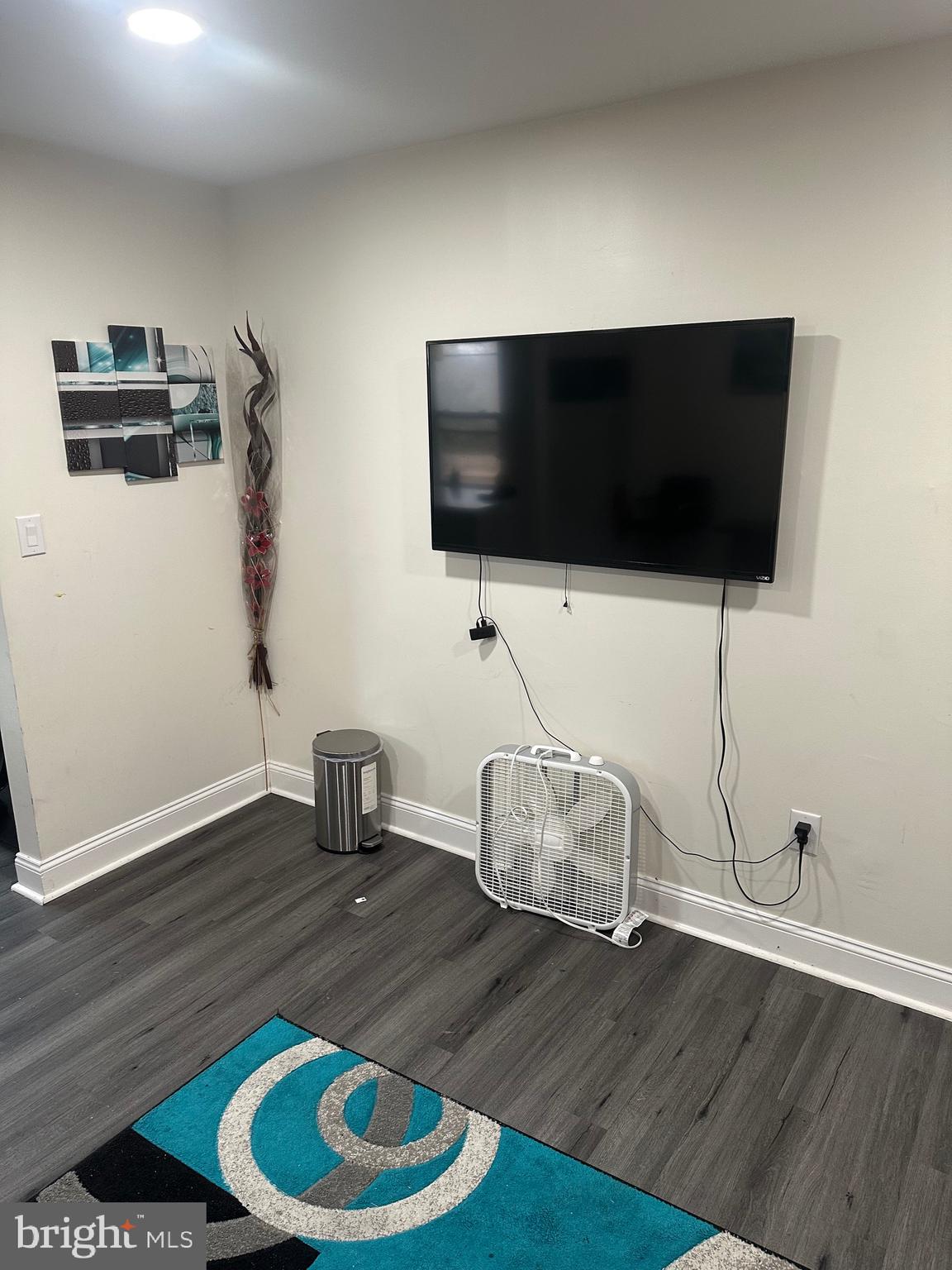 CAPITOL HEIGHTS - Residential