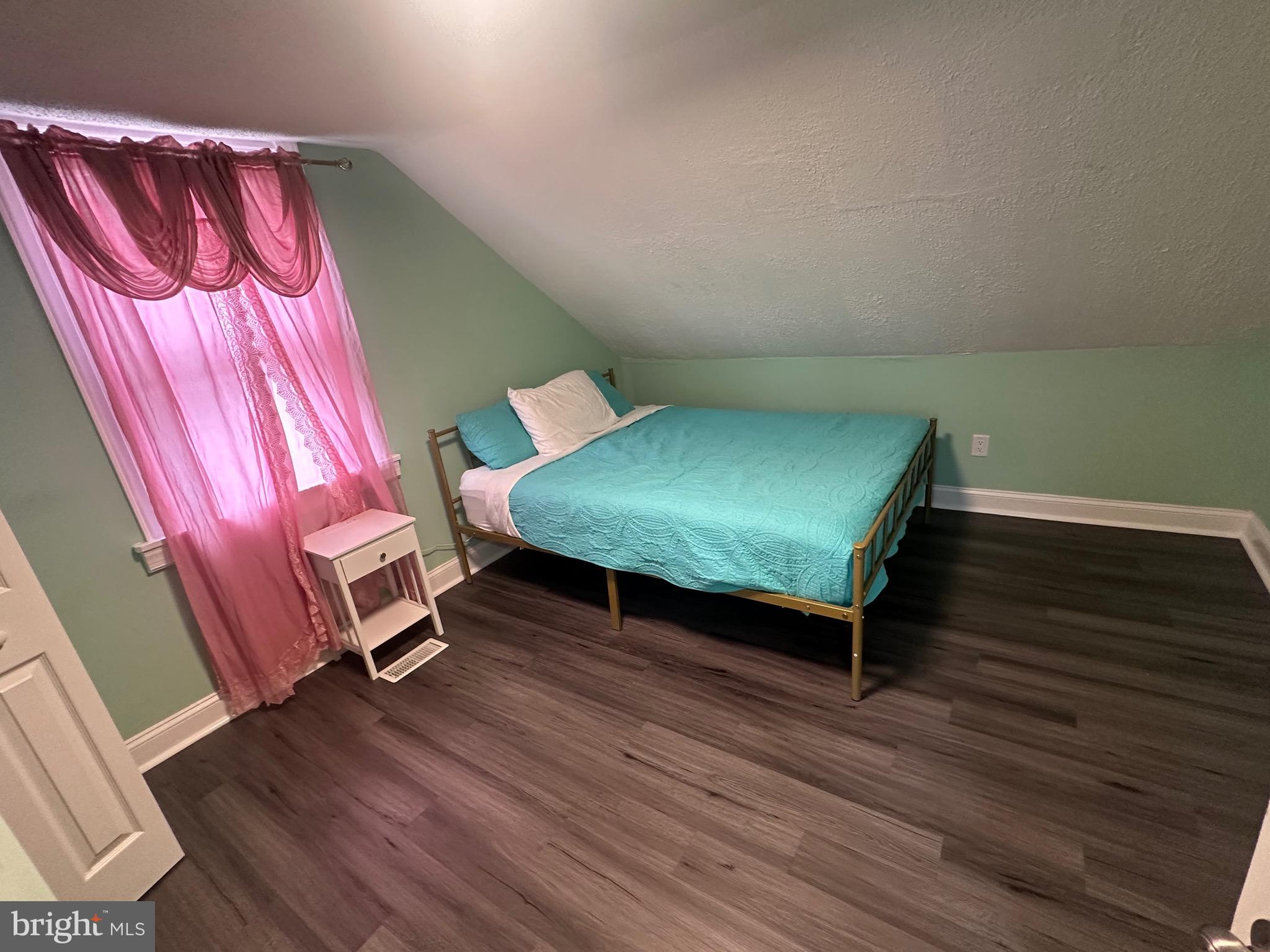 CAPITOL HEIGHTS - Residential