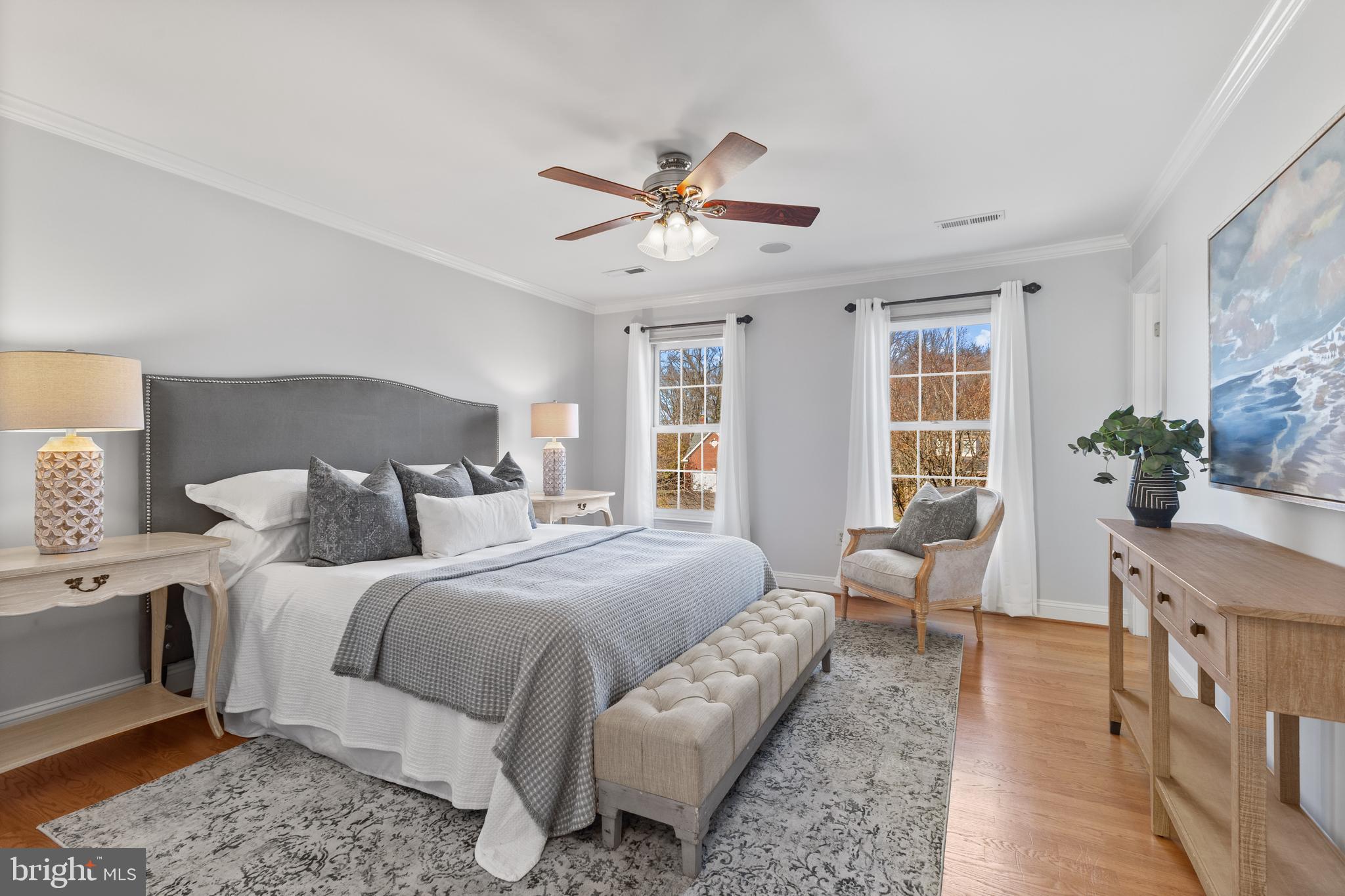 HUNTER'S MANOR - Residential