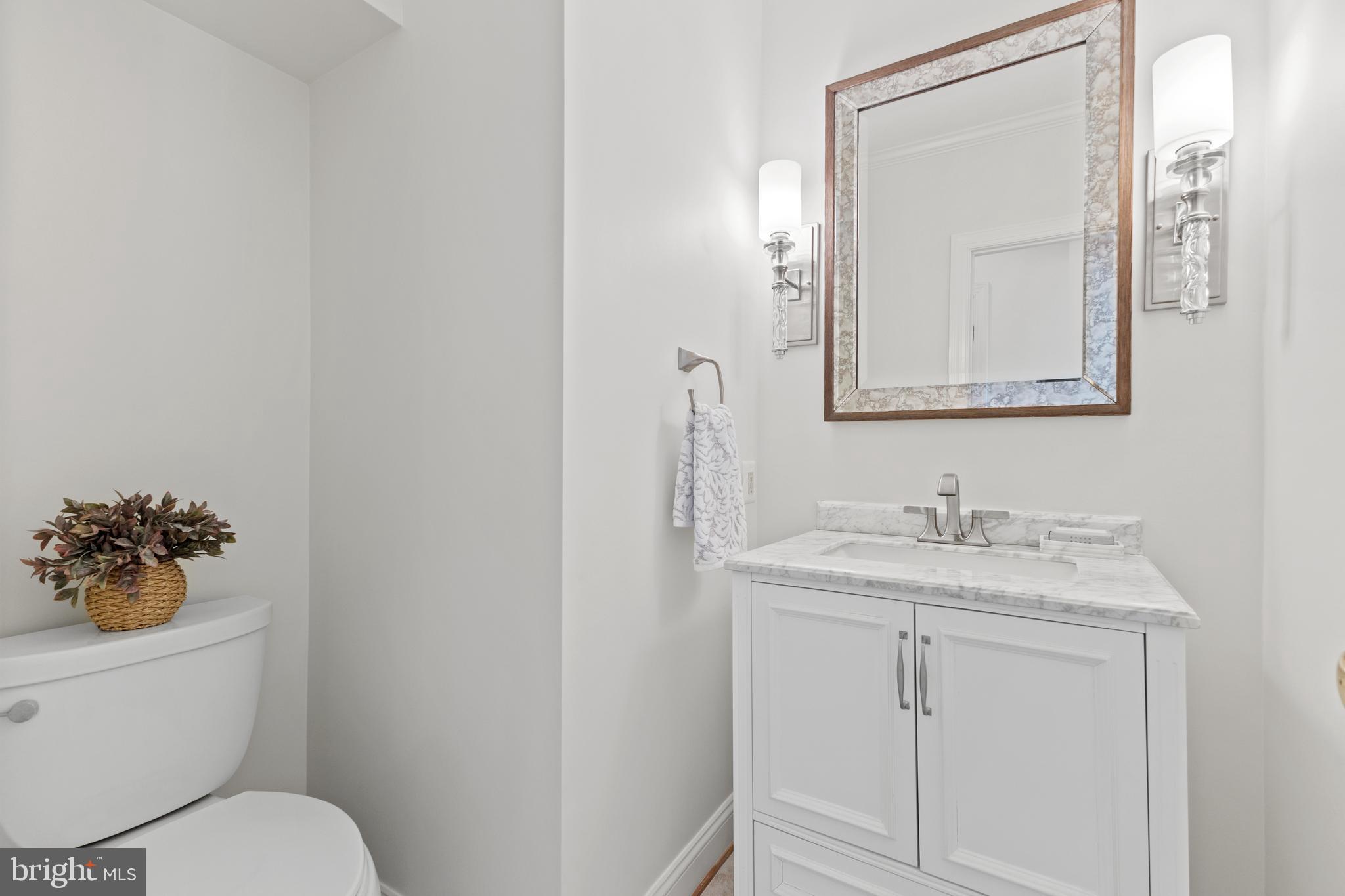 HUNTER'S MANOR - Residential