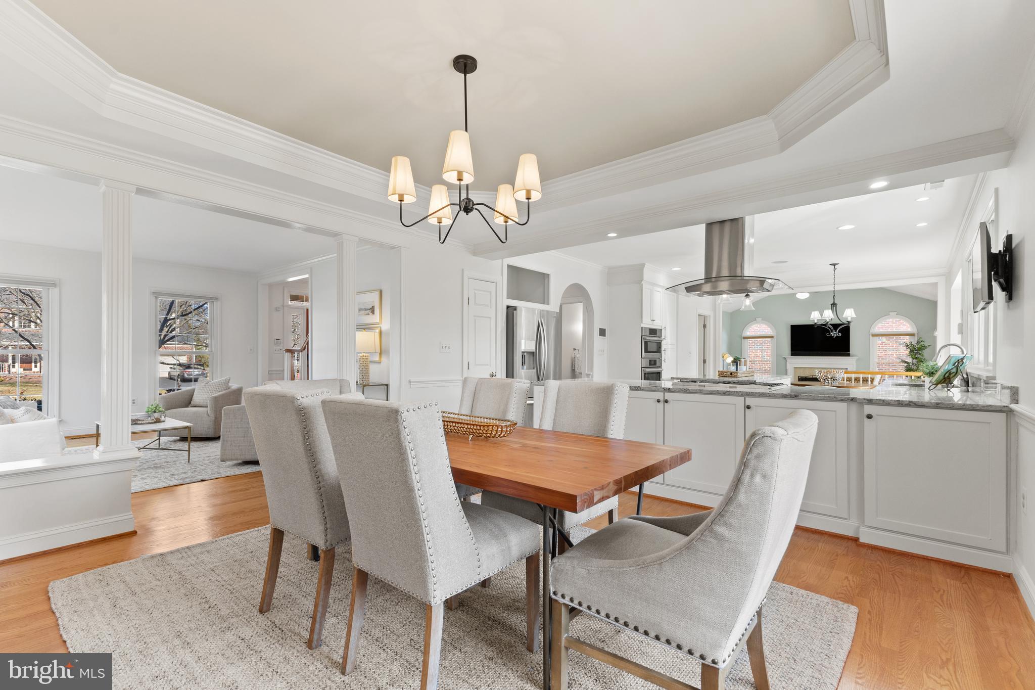 HUNTER'S MANOR - Residential