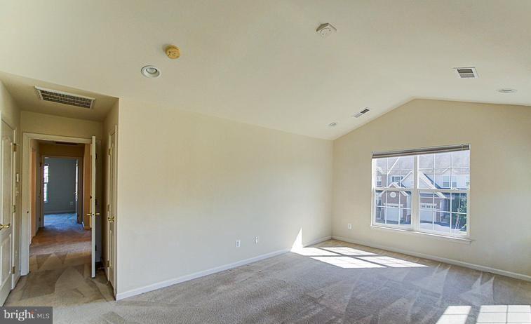 BELMONT COUNTRY CLUB - Residential Lease