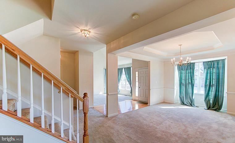 BELMONT COUNTRY CLUB - Residential Lease