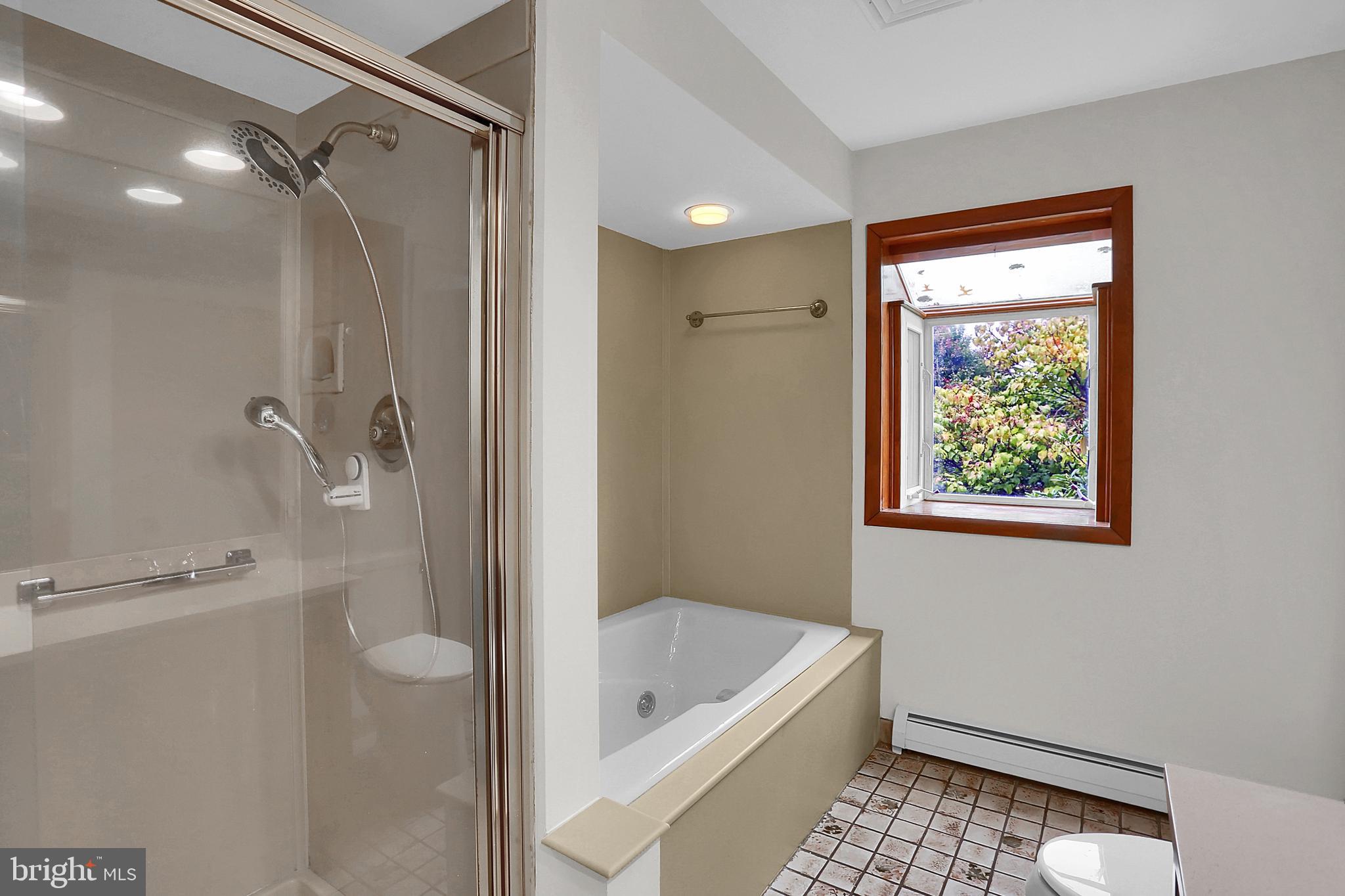 KIMBERLY MEADOWS - Residential