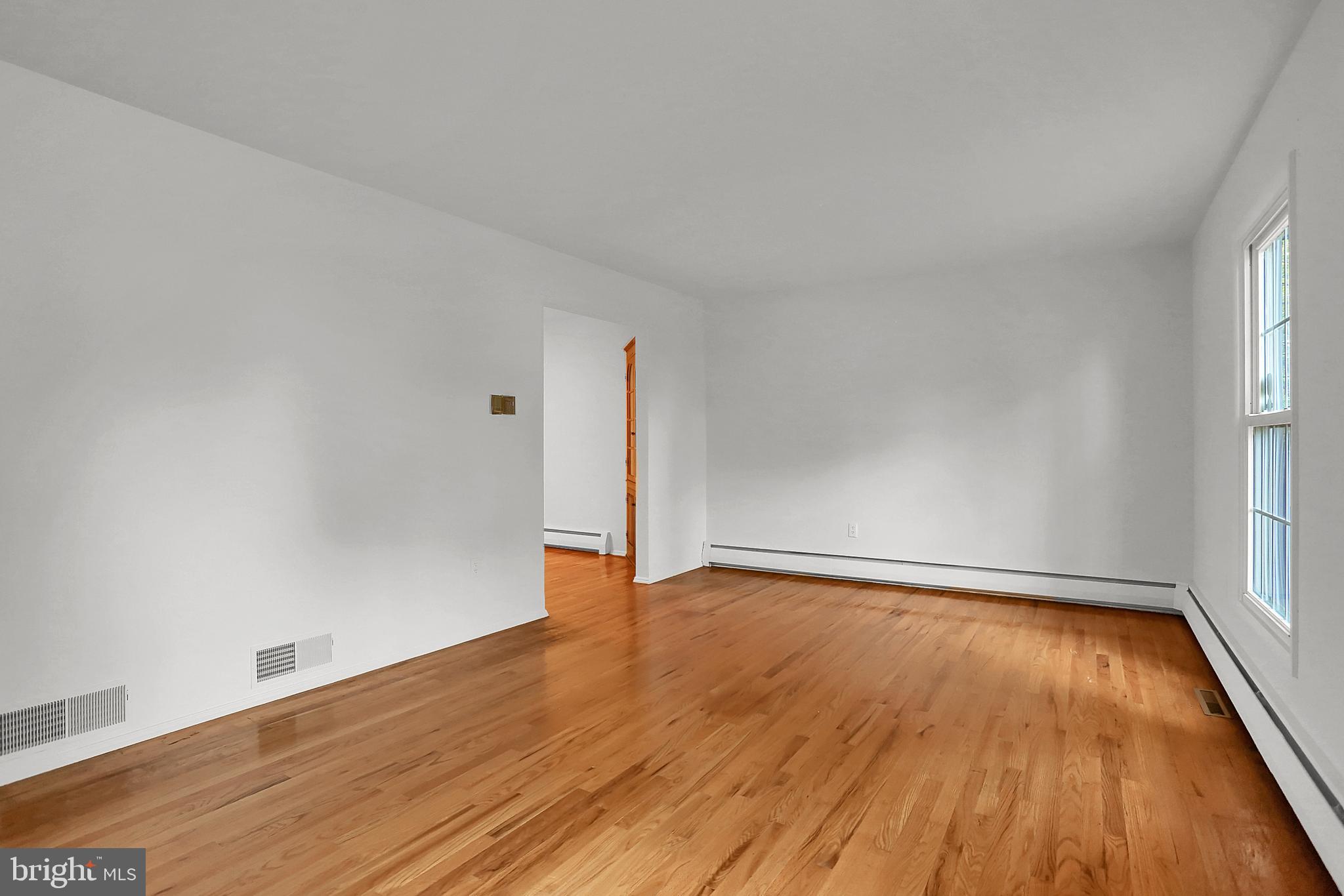 KIMBERLY MEADOWS - Residential