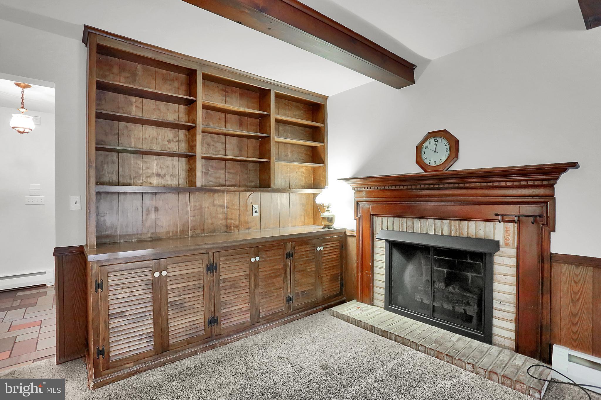 KIMBERLY MEADOWS - Residential