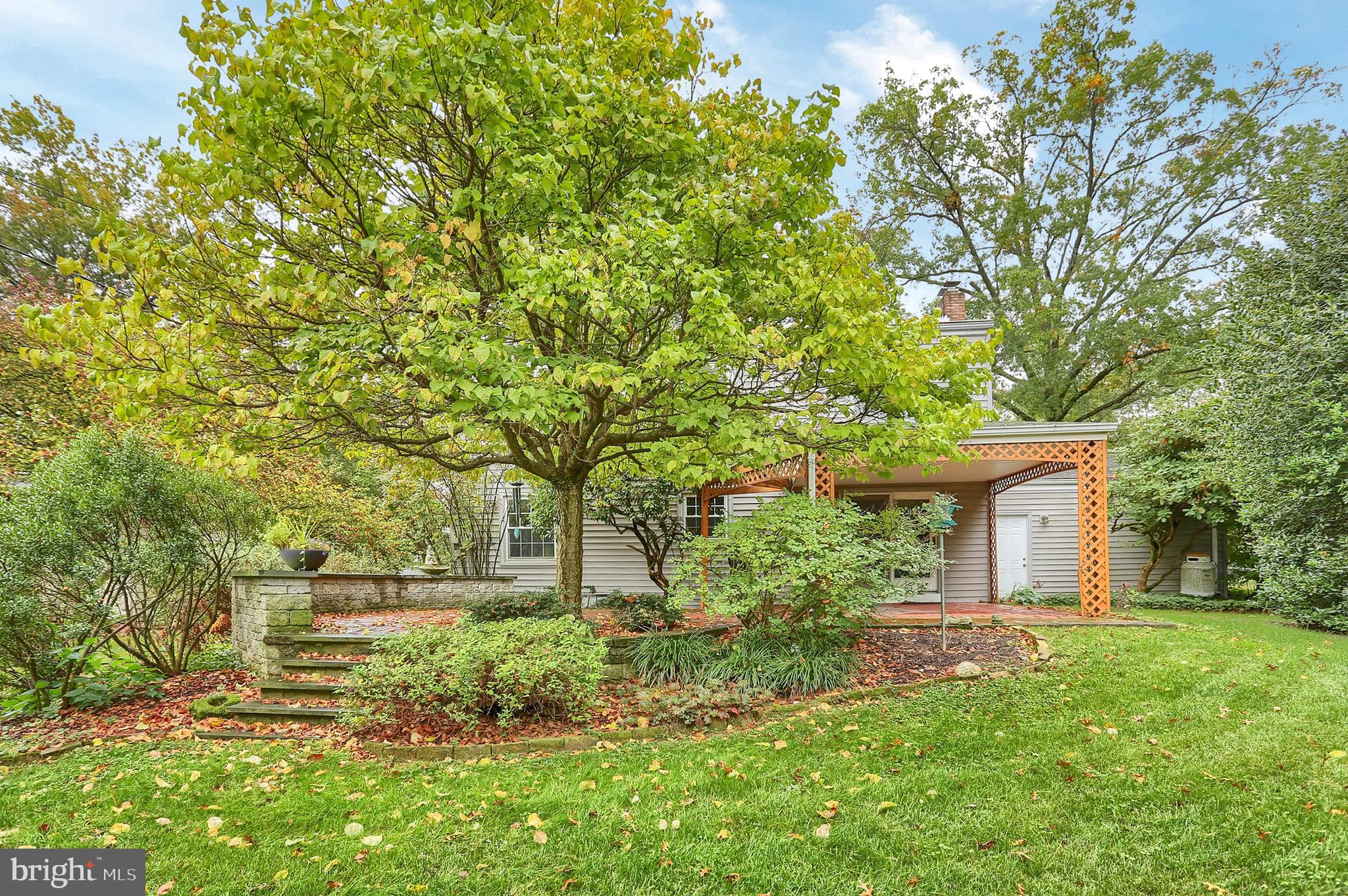 KIMBERLY MEADOWS - Residential