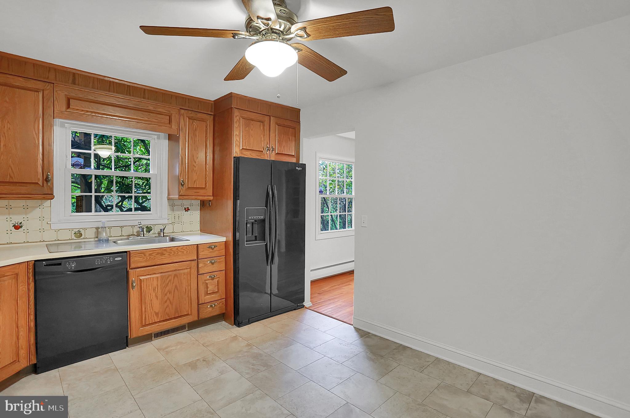 KIMBERLY MEADOWS - Residential