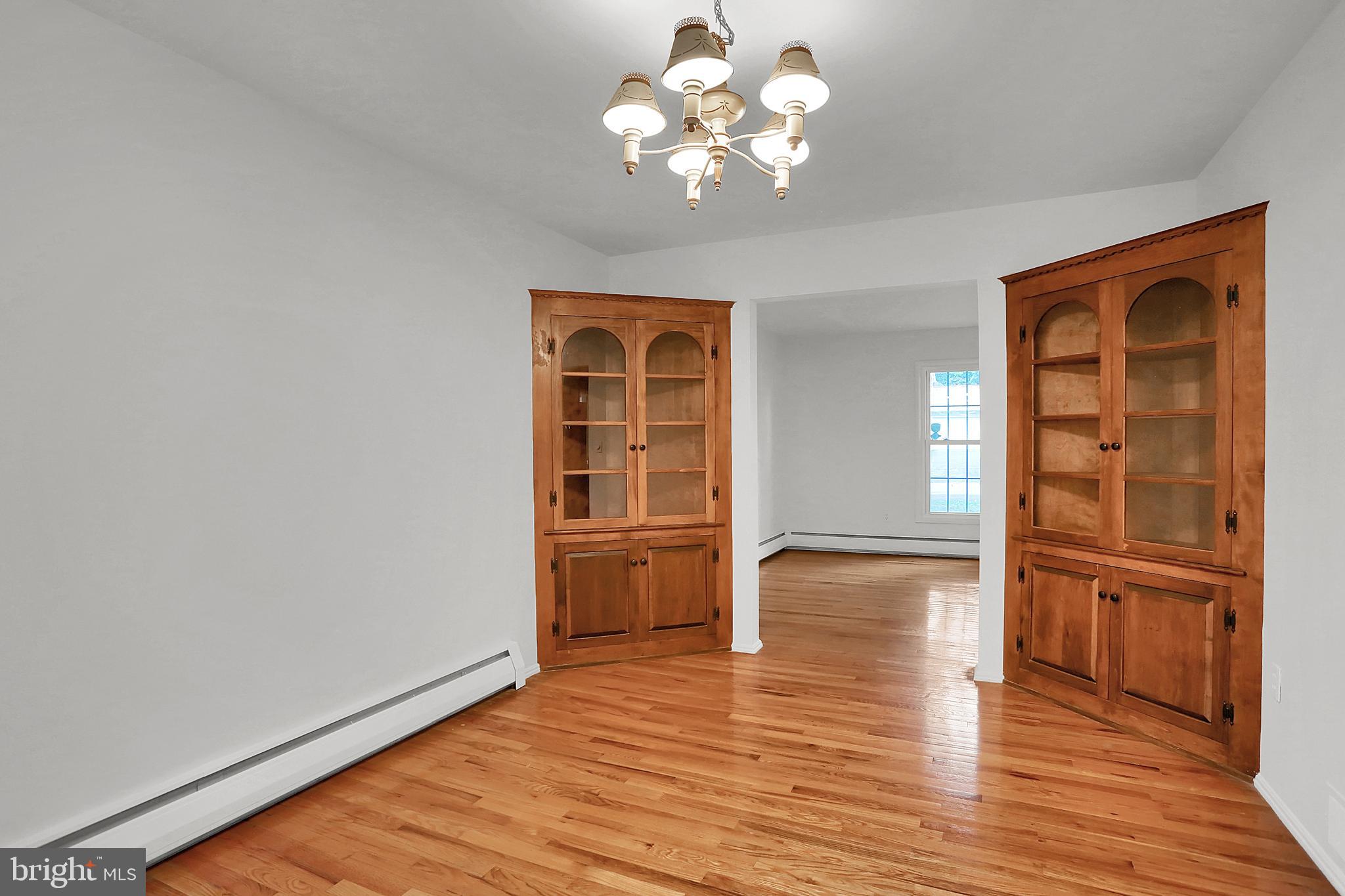 KIMBERLY MEADOWS - Residential