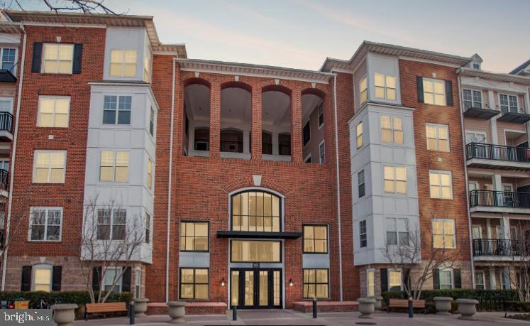 THE FITZ - Residential