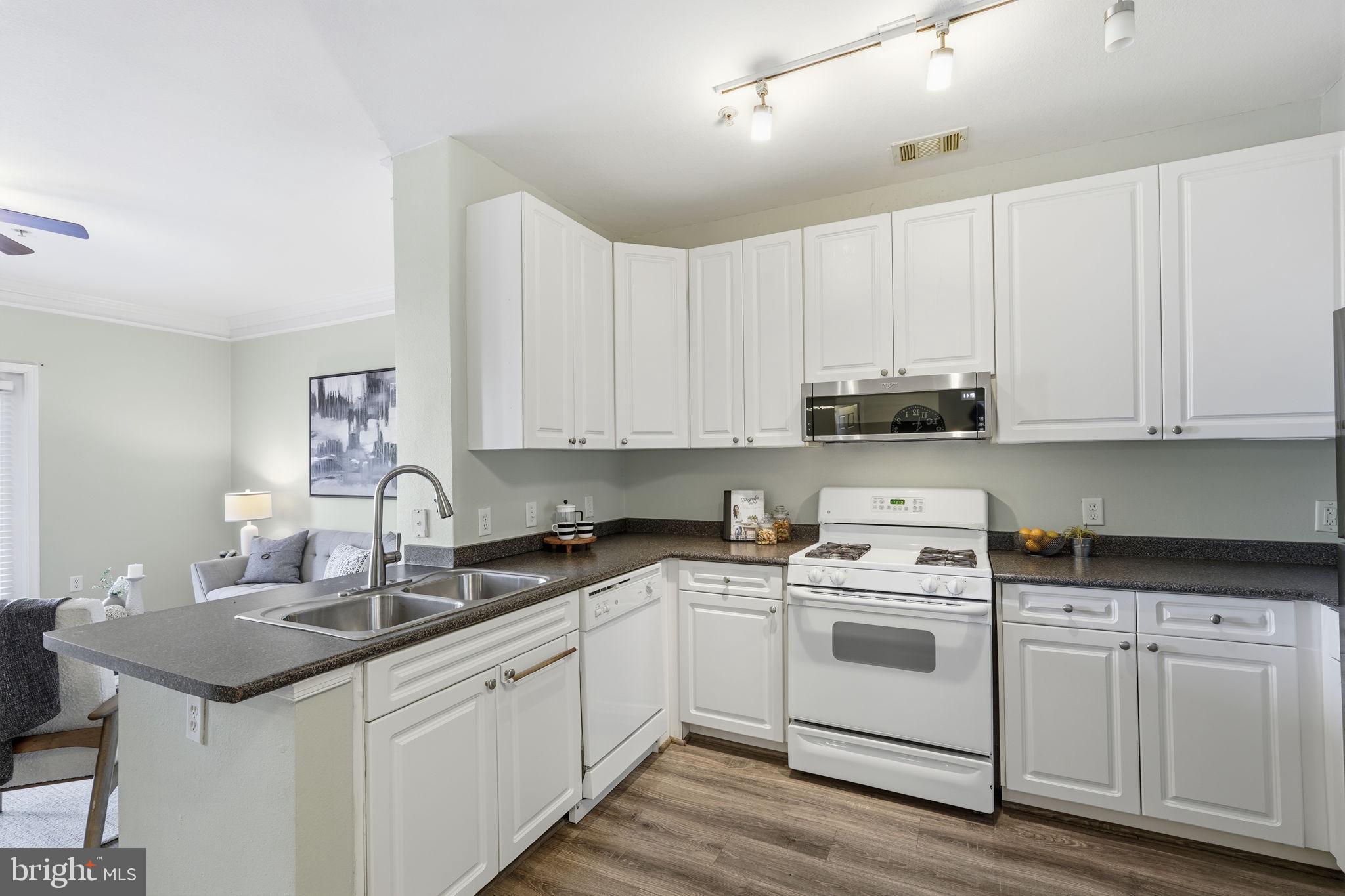 THE FITZ - Residential