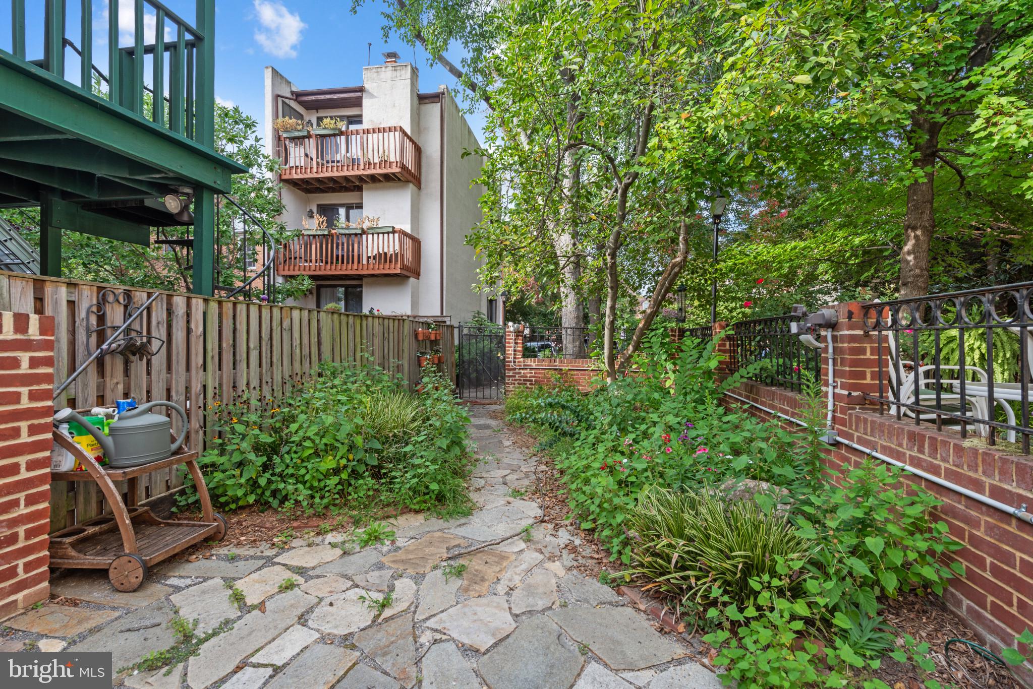 OTTERBEIN - Residential Lease