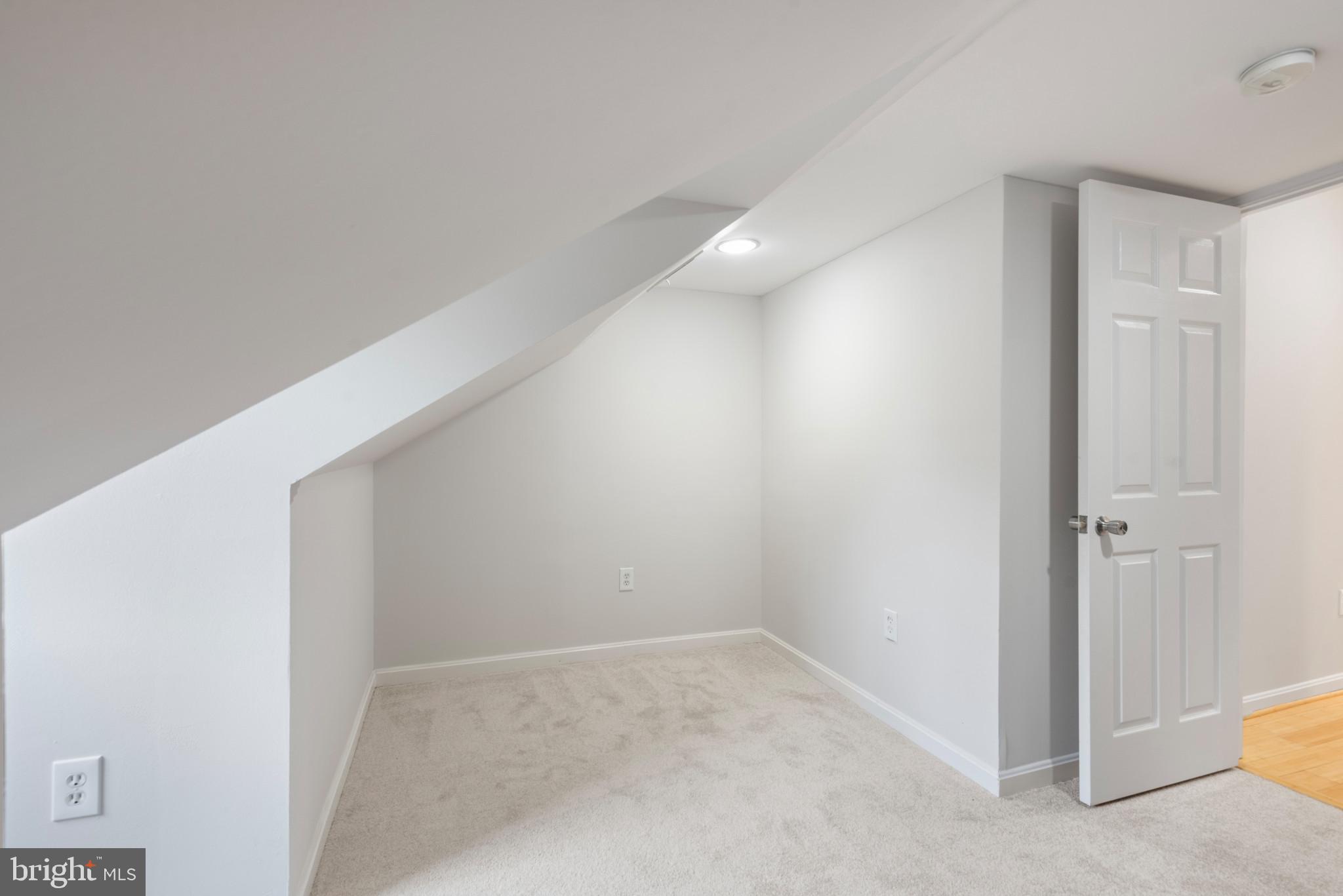 OTTERBEIN - Residential Lease