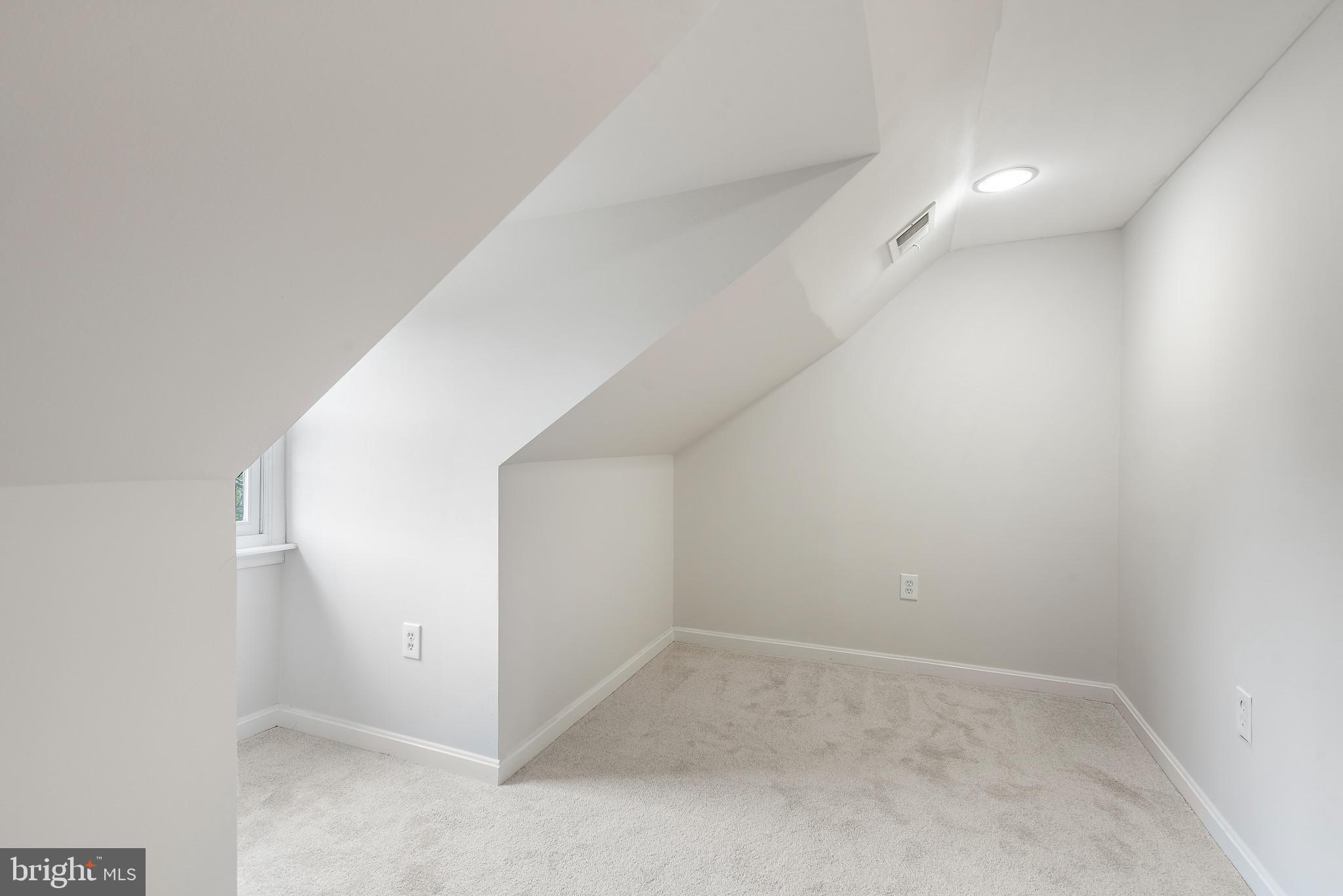 OTTERBEIN - Residential Lease