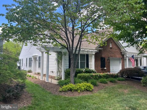 Photo of 44394 Oakmont Manor Square, ASHBURN, VA 20147 (MLS # VALO2124876)