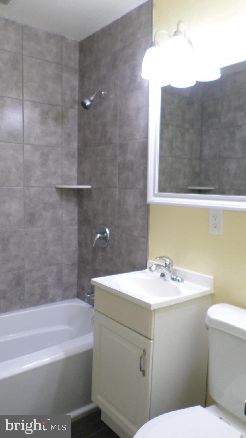 BLUFF POINT - Residential