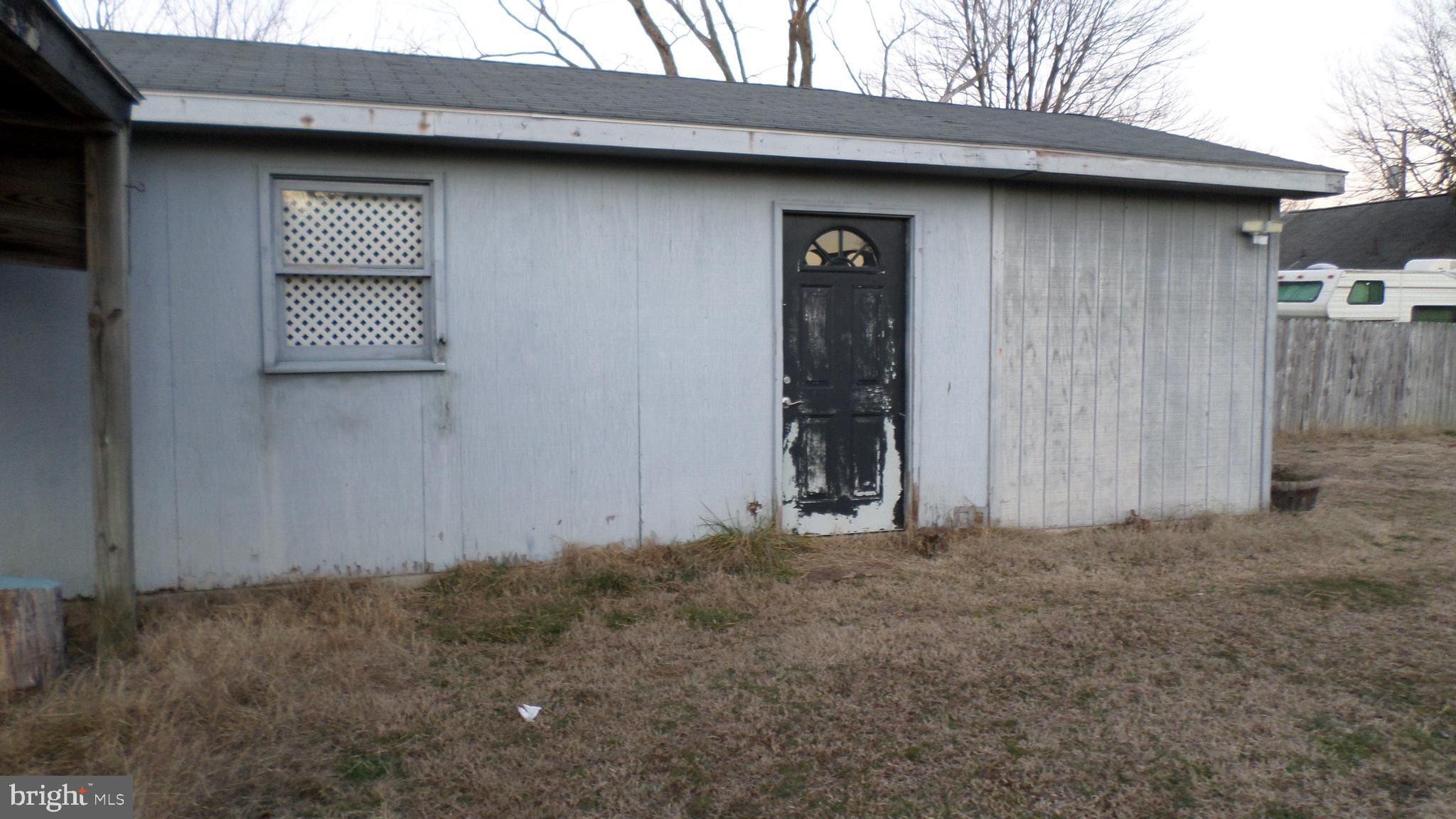 BLUFF POINT - Residential