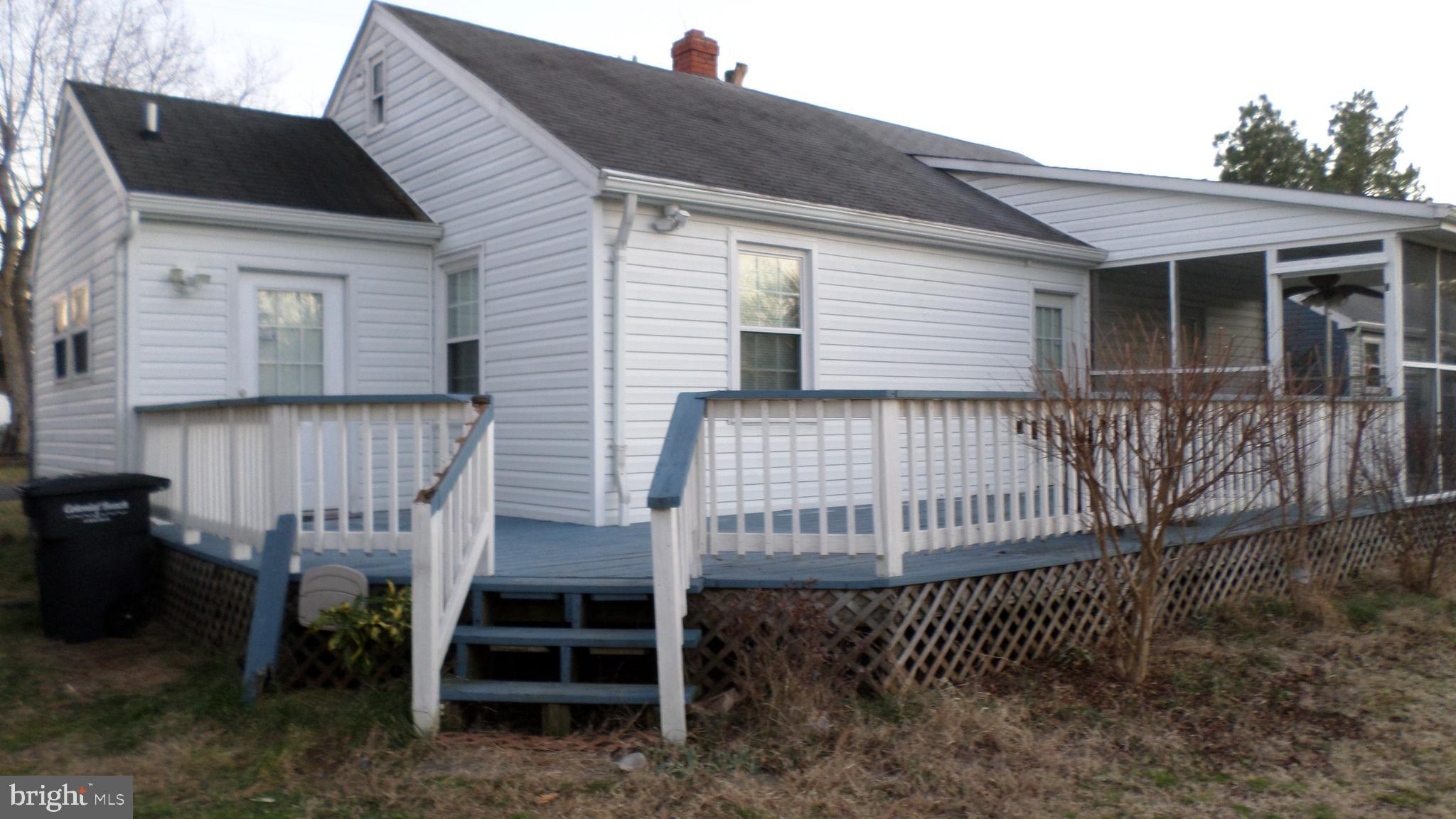 BLUFF POINT - Residential