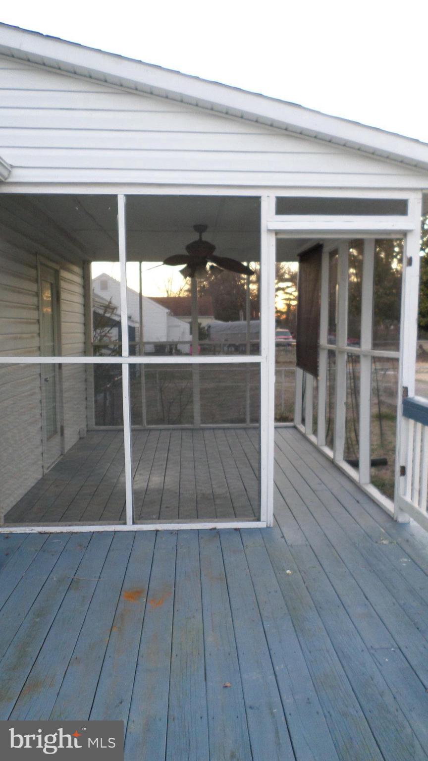 BLUFF POINT - Residential