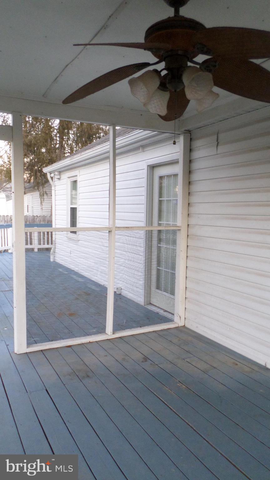 BLUFF POINT - Residential