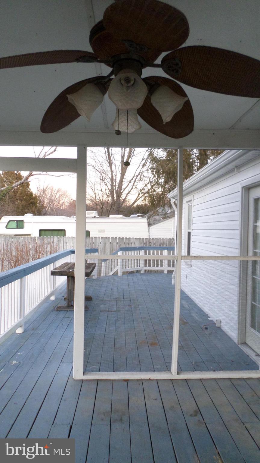 BLUFF POINT - Residential