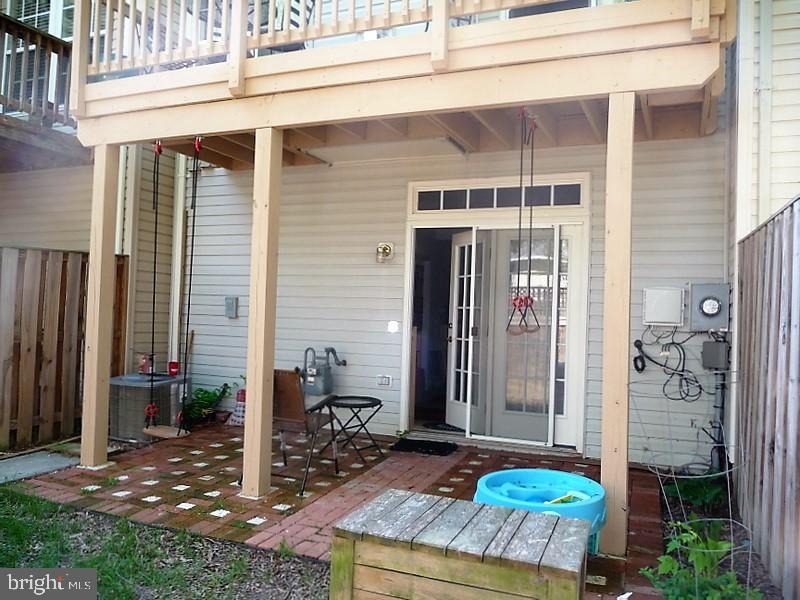 SKYVIEW PARK - Residential Lease