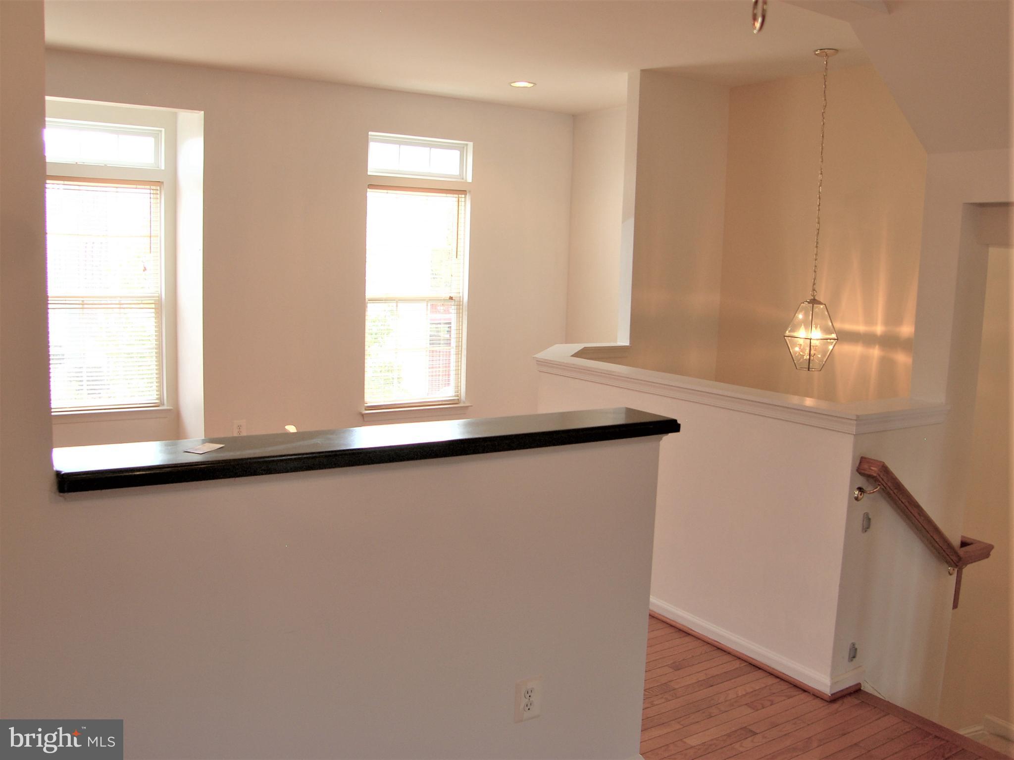 SKYVIEW PARK - Residential Lease