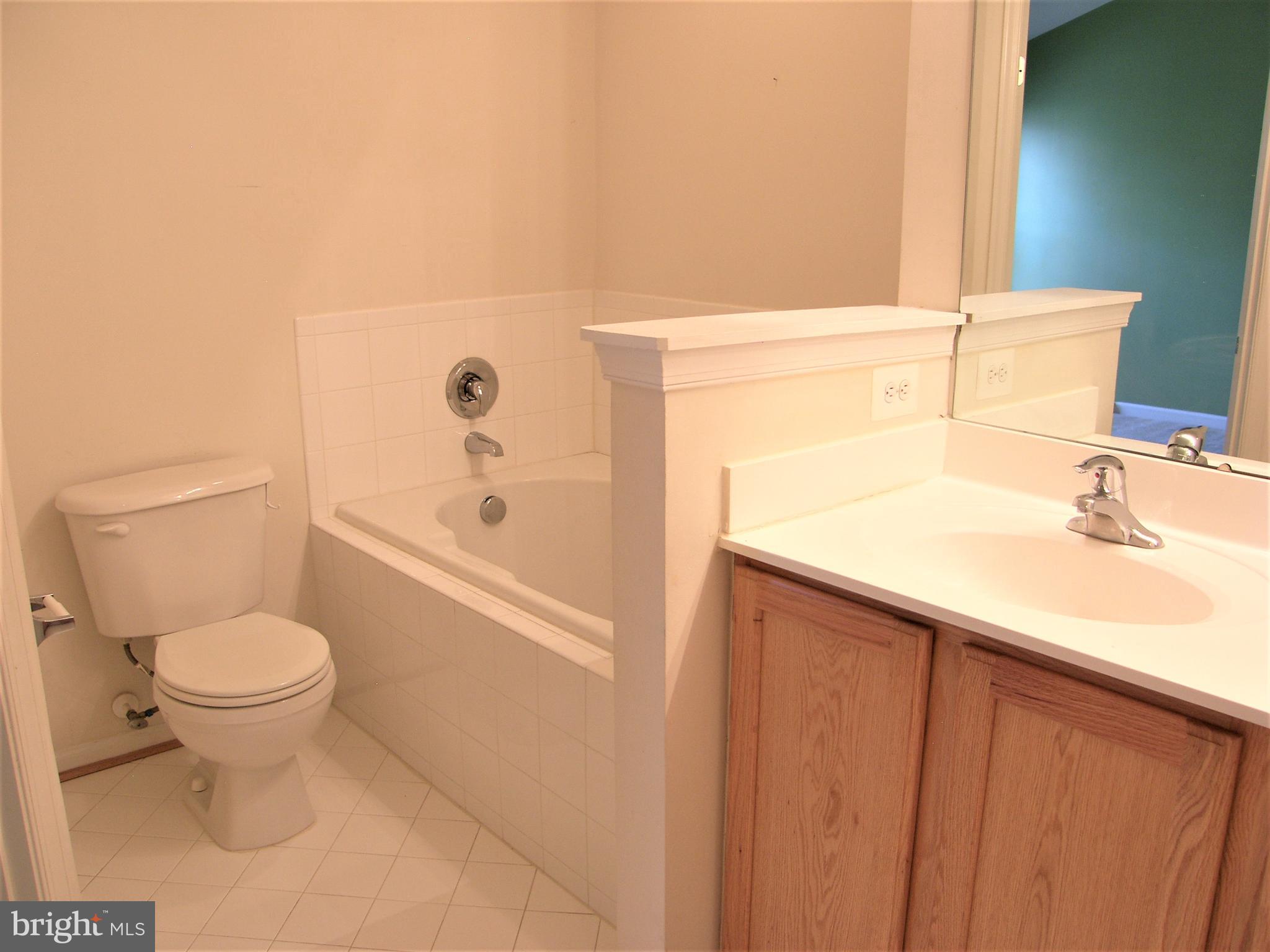 SKYVIEW PARK - Residential Lease