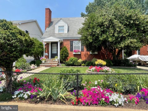 Photo of 3535 18th Street S, ARLINGTON, VA 22204 (MLS # VAAR2080040)