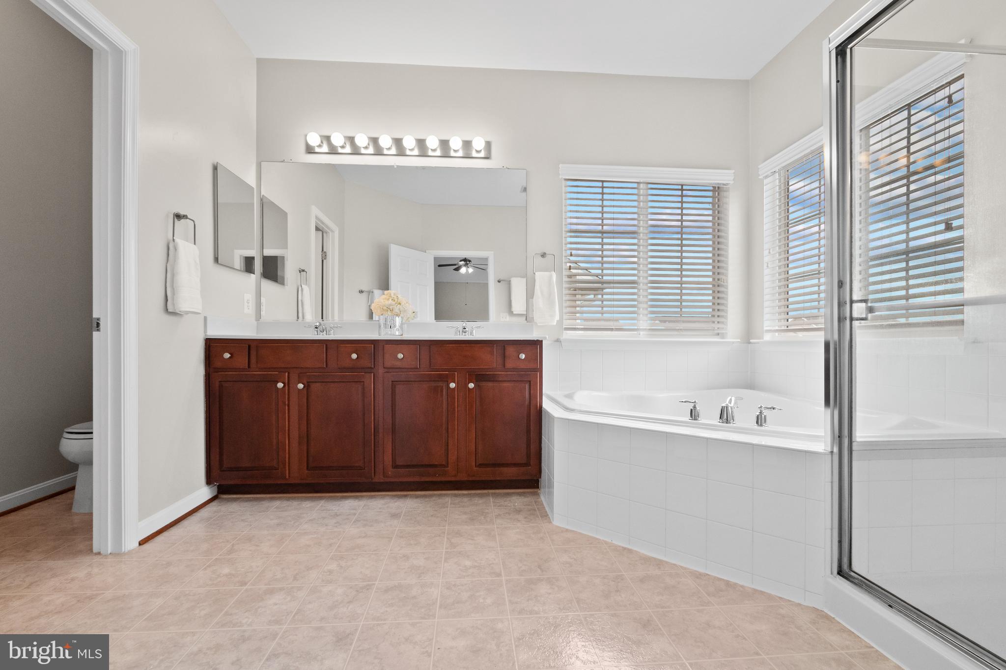 HUNTFIELD - Residential