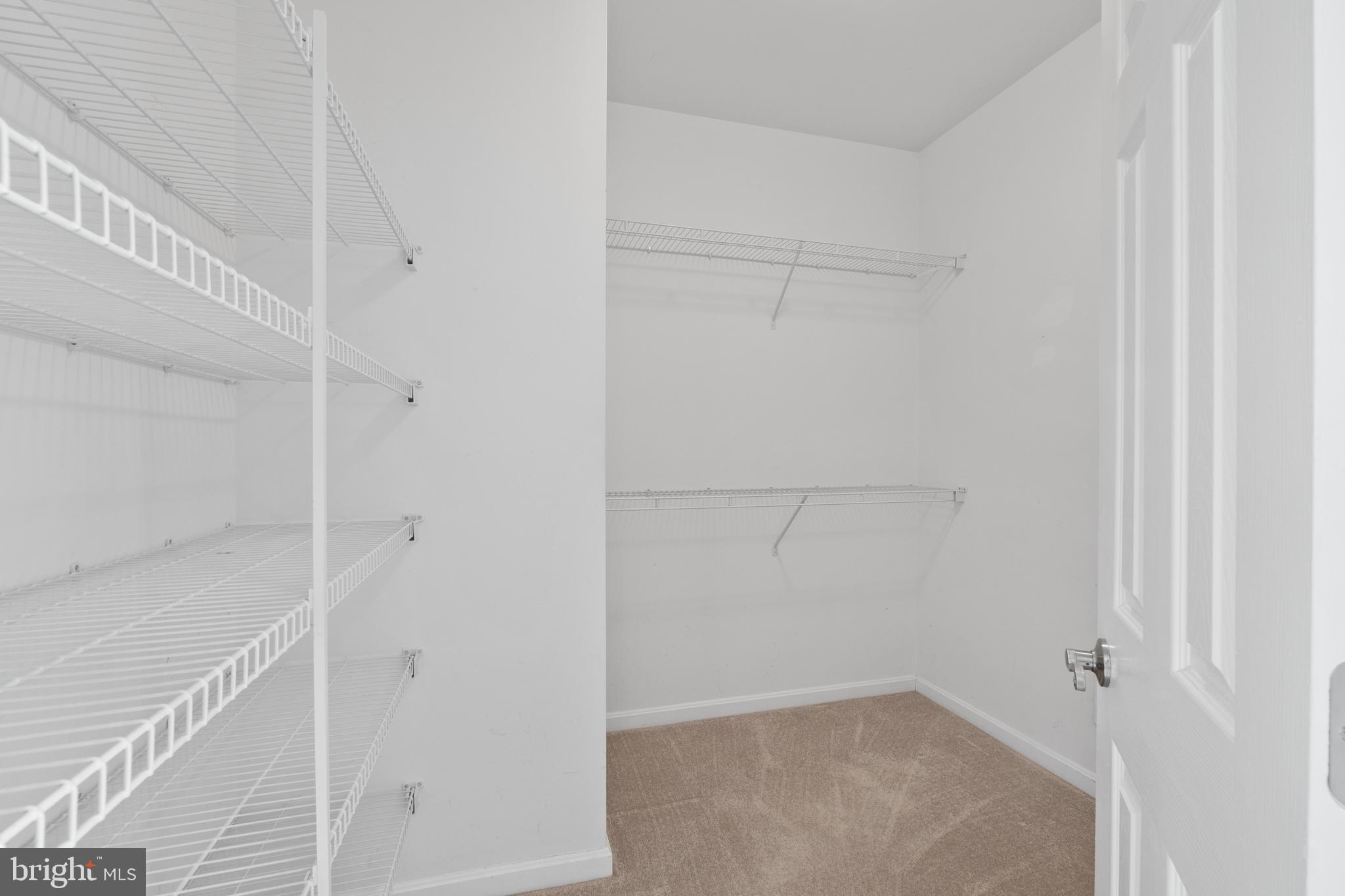 HUNTFIELD - Residential