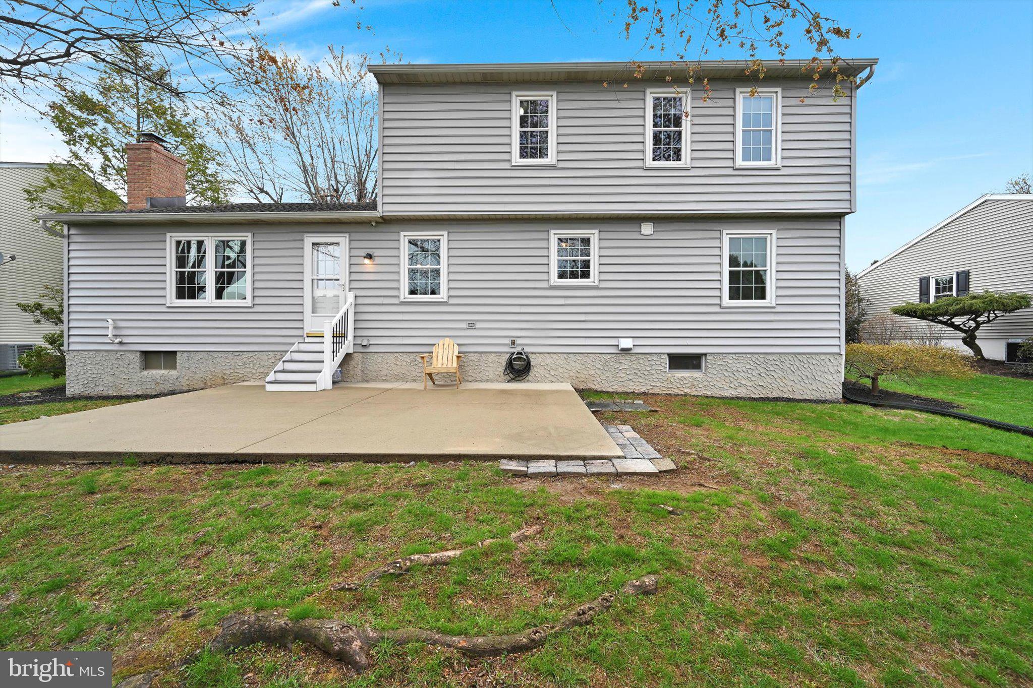 COLONY PARK - Residential