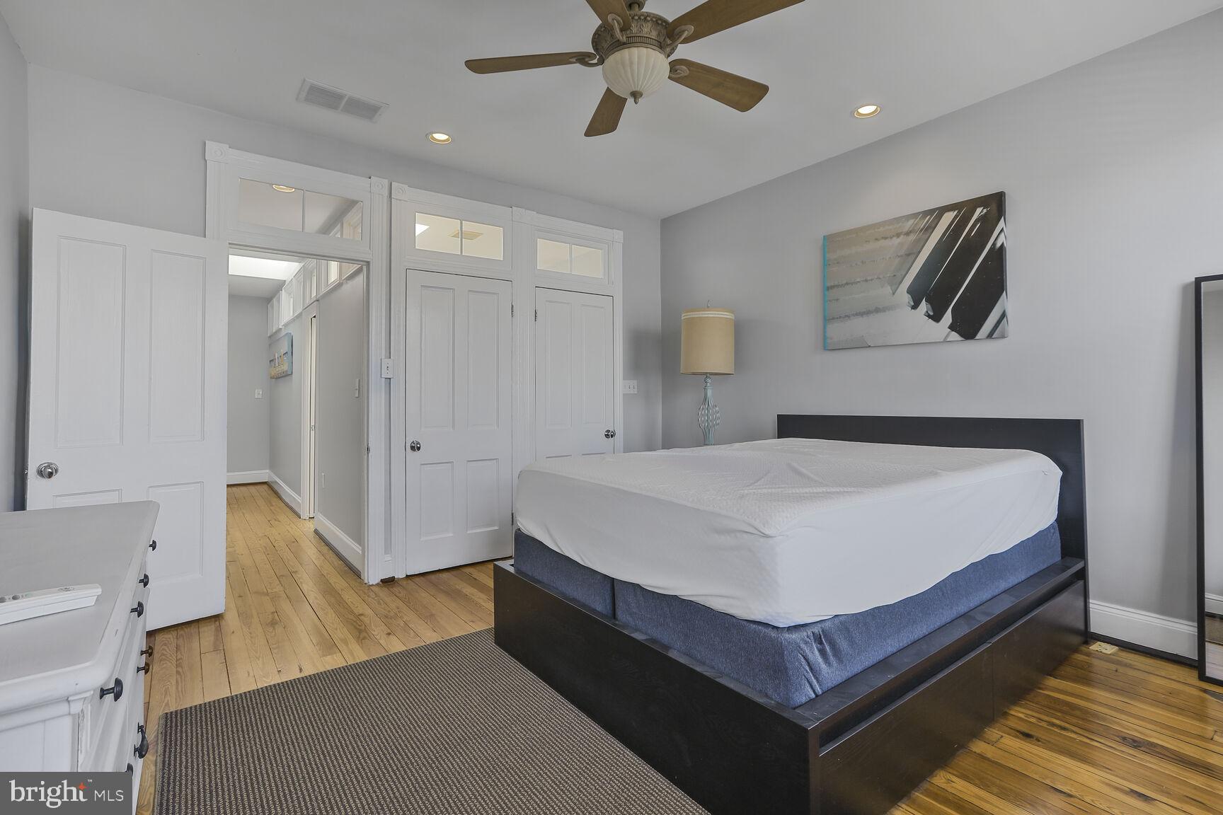 HIGHLANDTOWN - Residential Lease