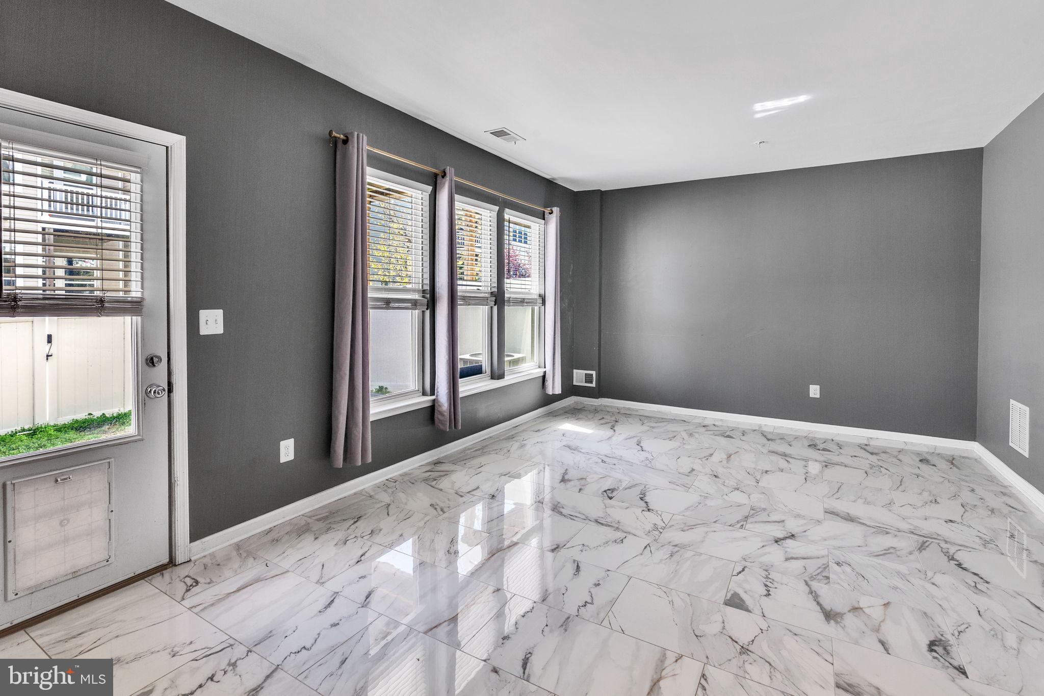 SHIPLEY HOMESTEAD - Residential