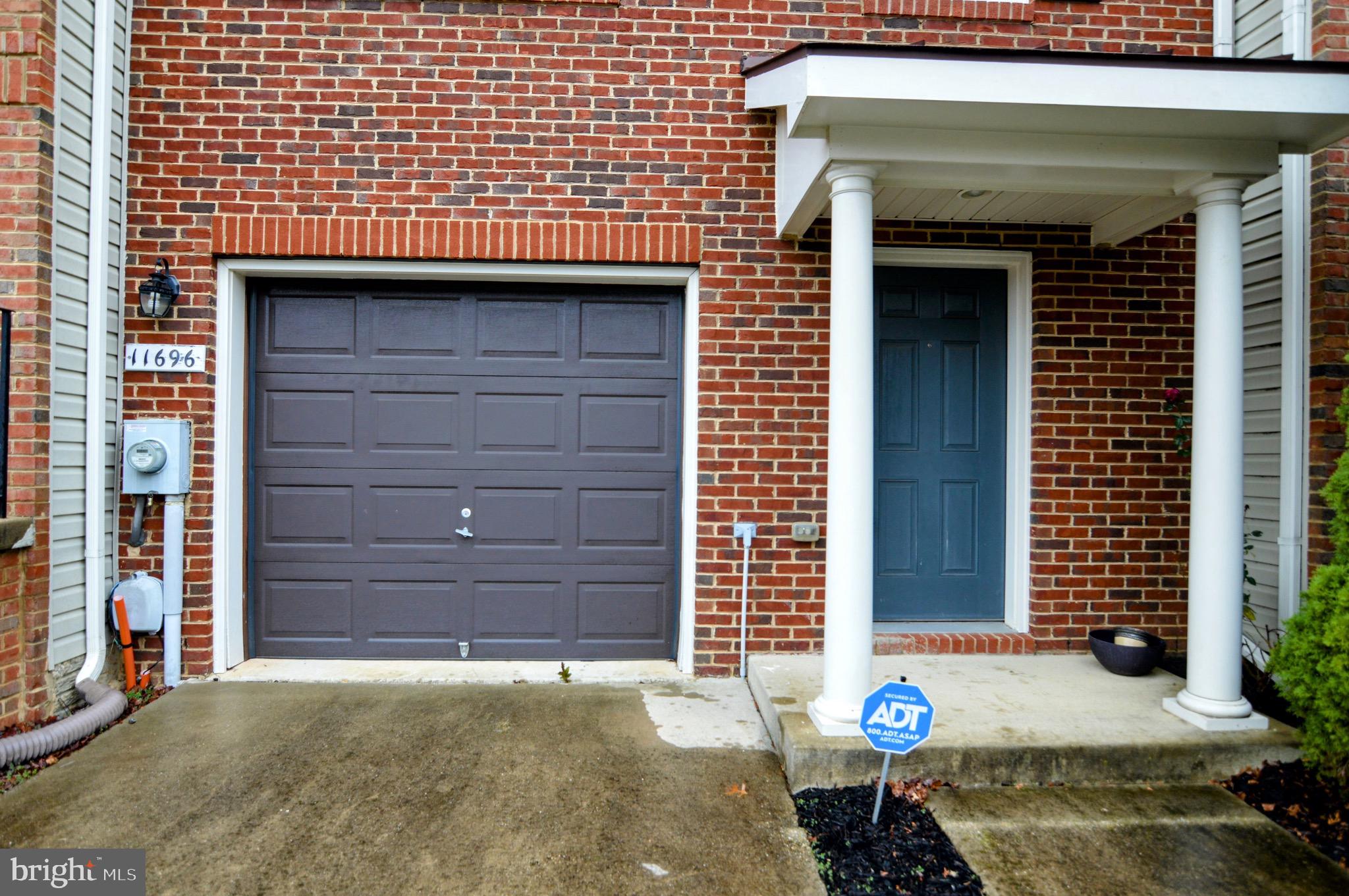 11696 PALM DESERT PLACE