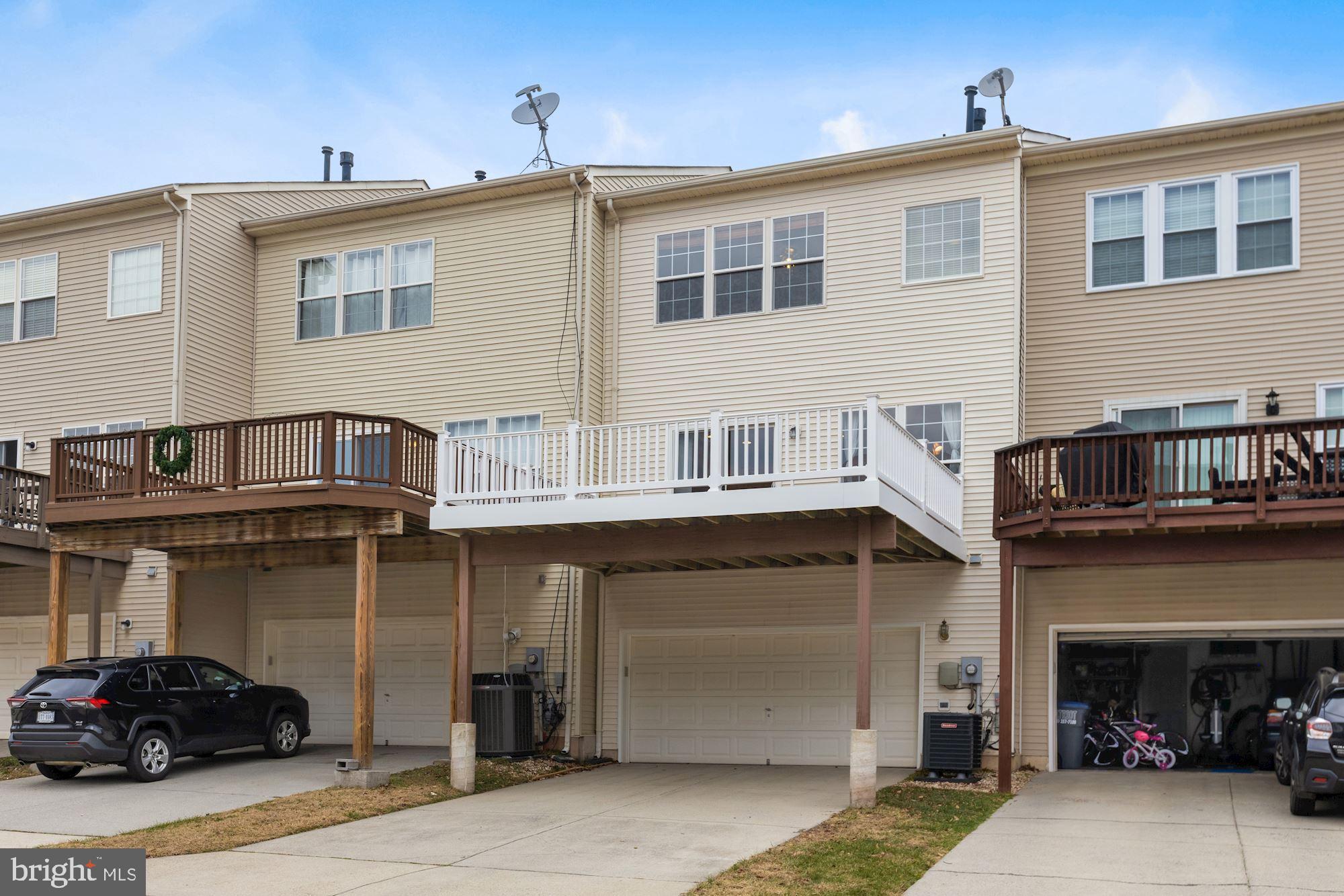 ASHBROOK - Residential