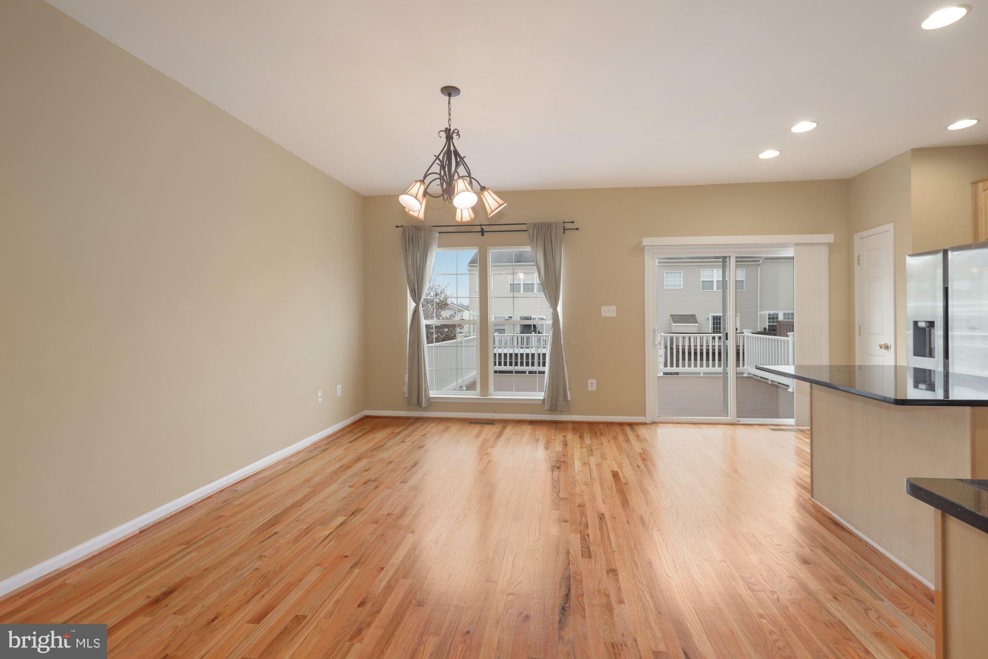 ASHBROOK - Residential