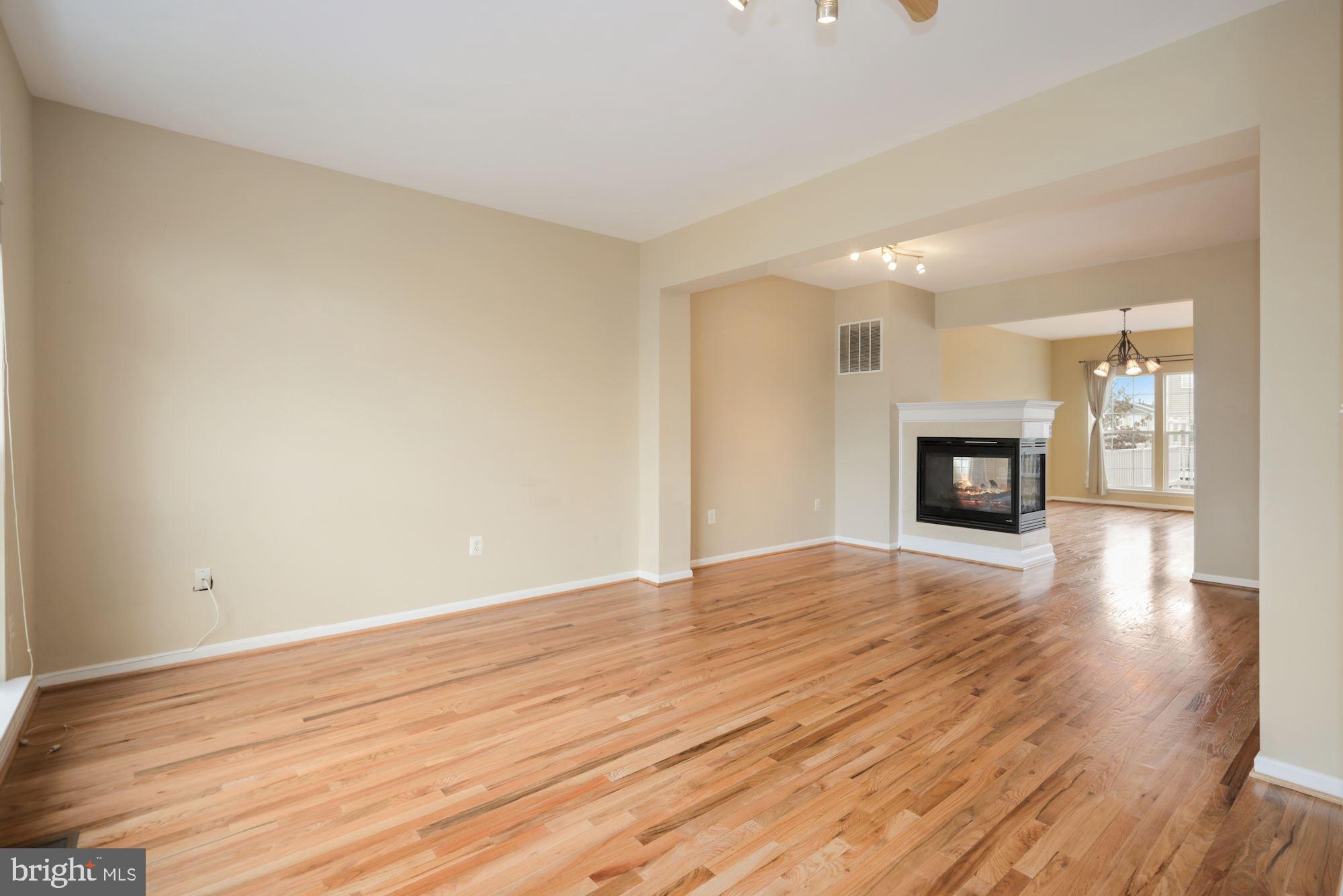 ASHBROOK - Residential