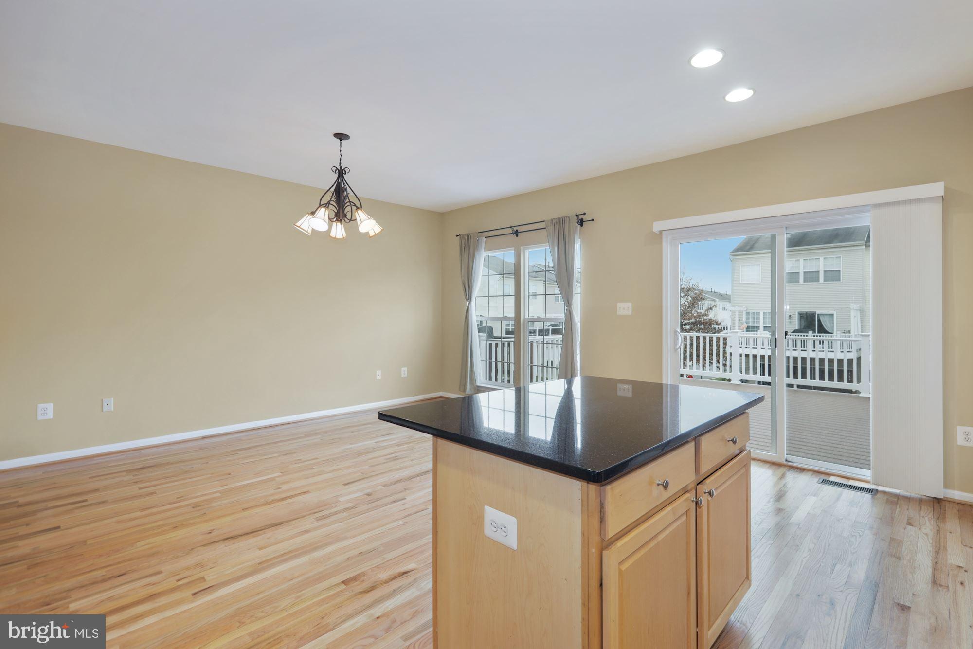 ASHBROOK - Residential