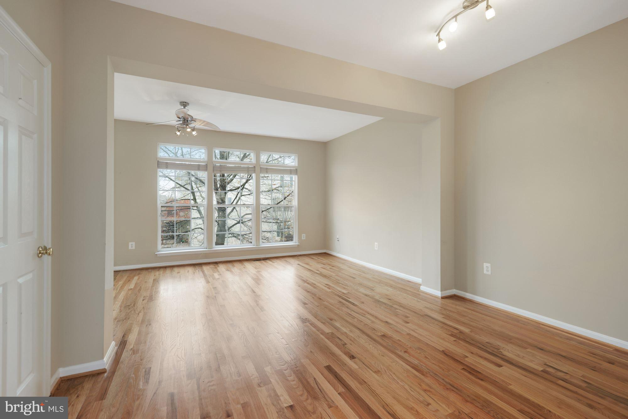 ASHBROOK - Residential