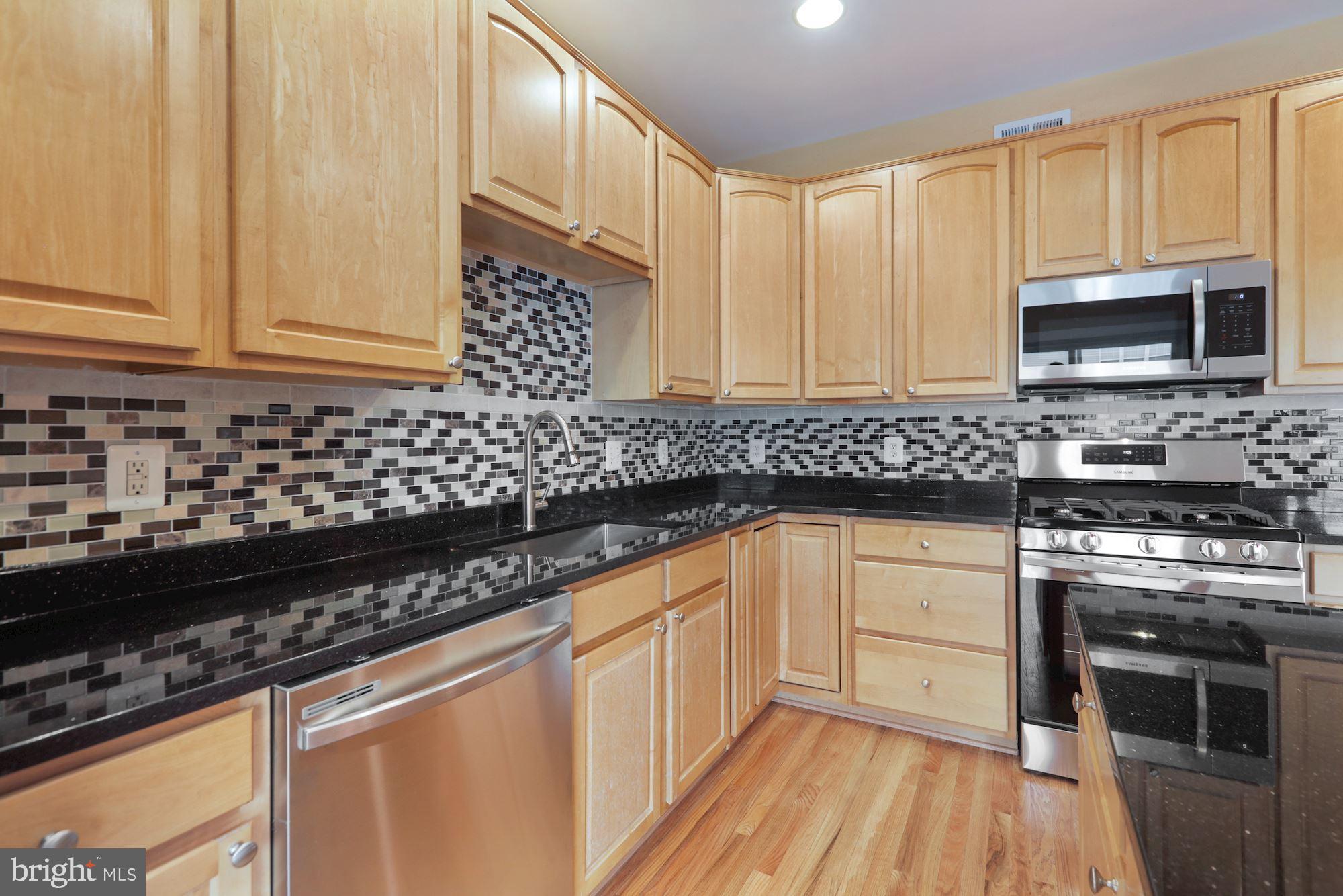 ASHBROOK - Residential