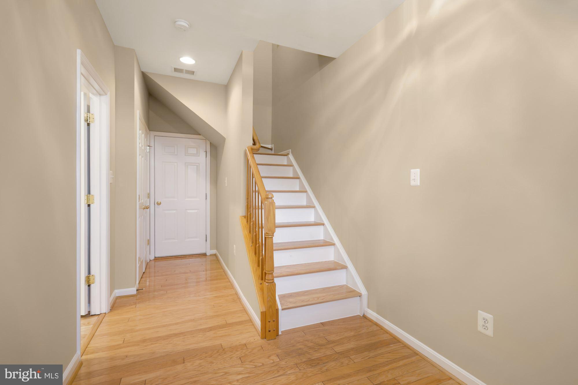 ASHBROOK - Residential