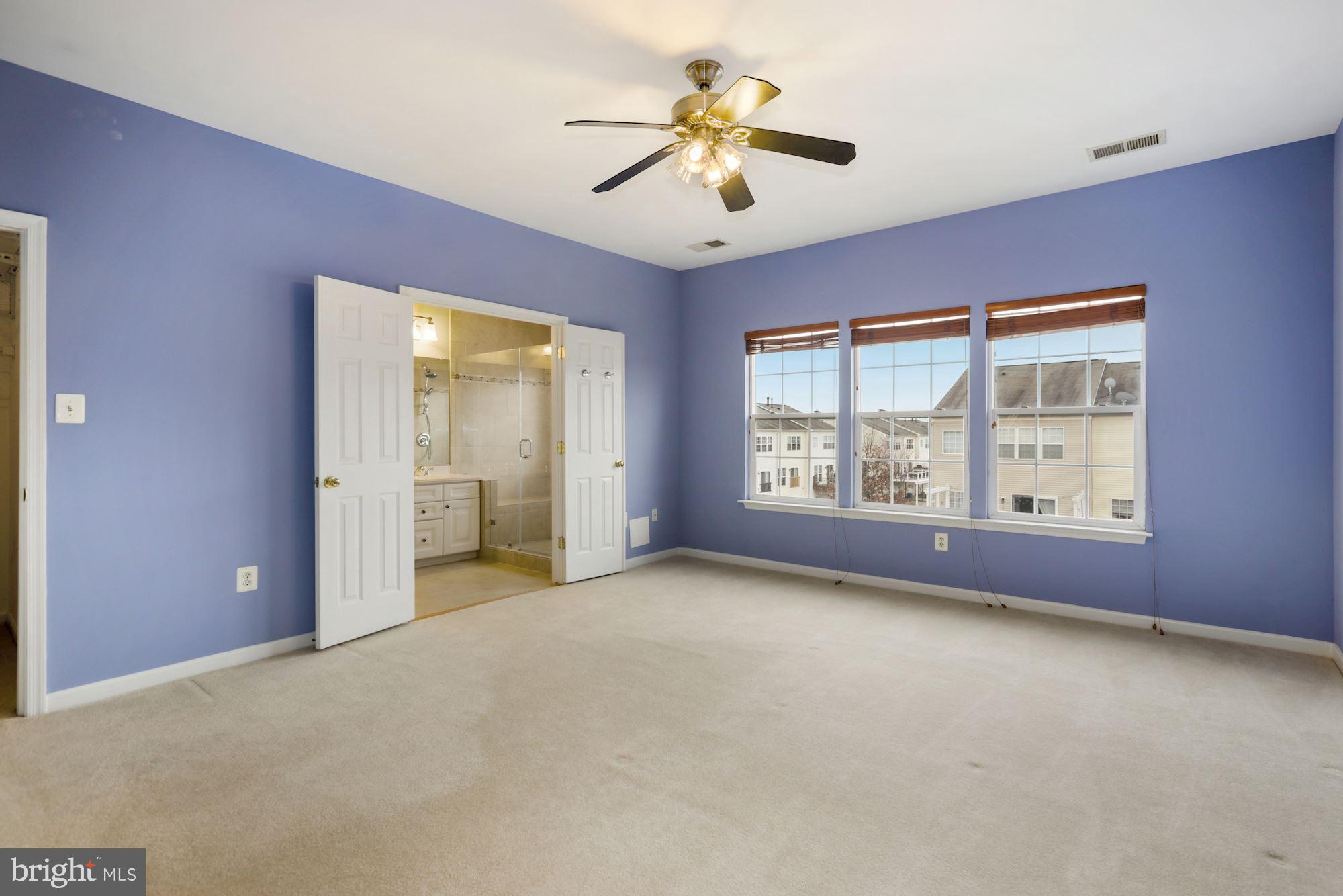 ASHBROOK - Residential