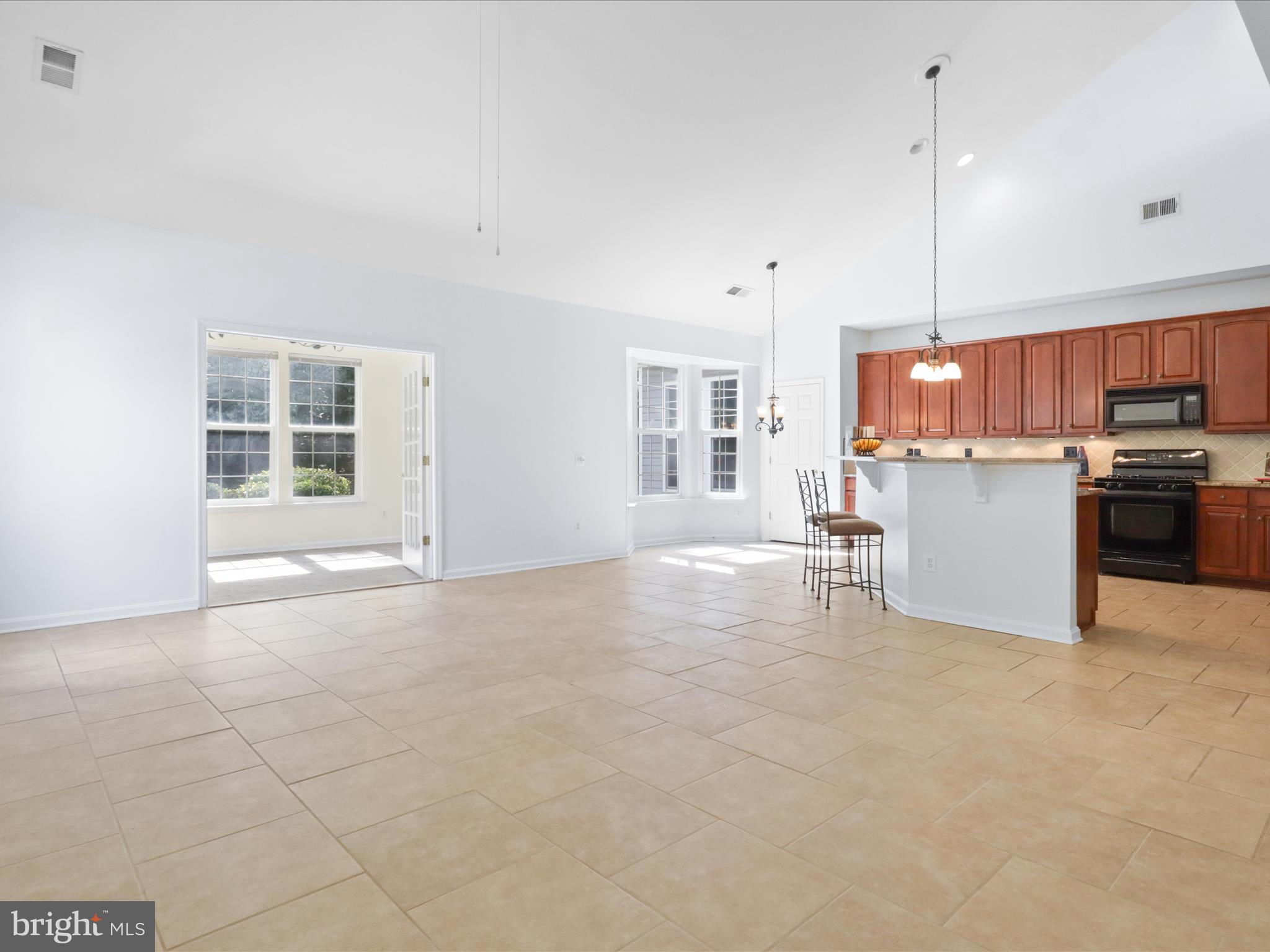 FOUR SEASONS AT HISTORIC VA - Residential