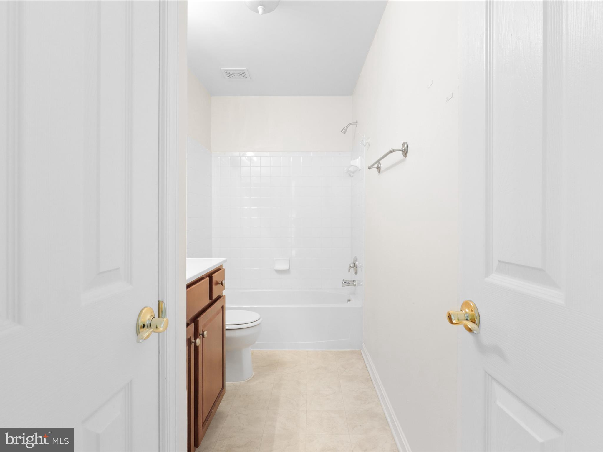 FOUR SEASONS AT HISTORIC VA - Residential