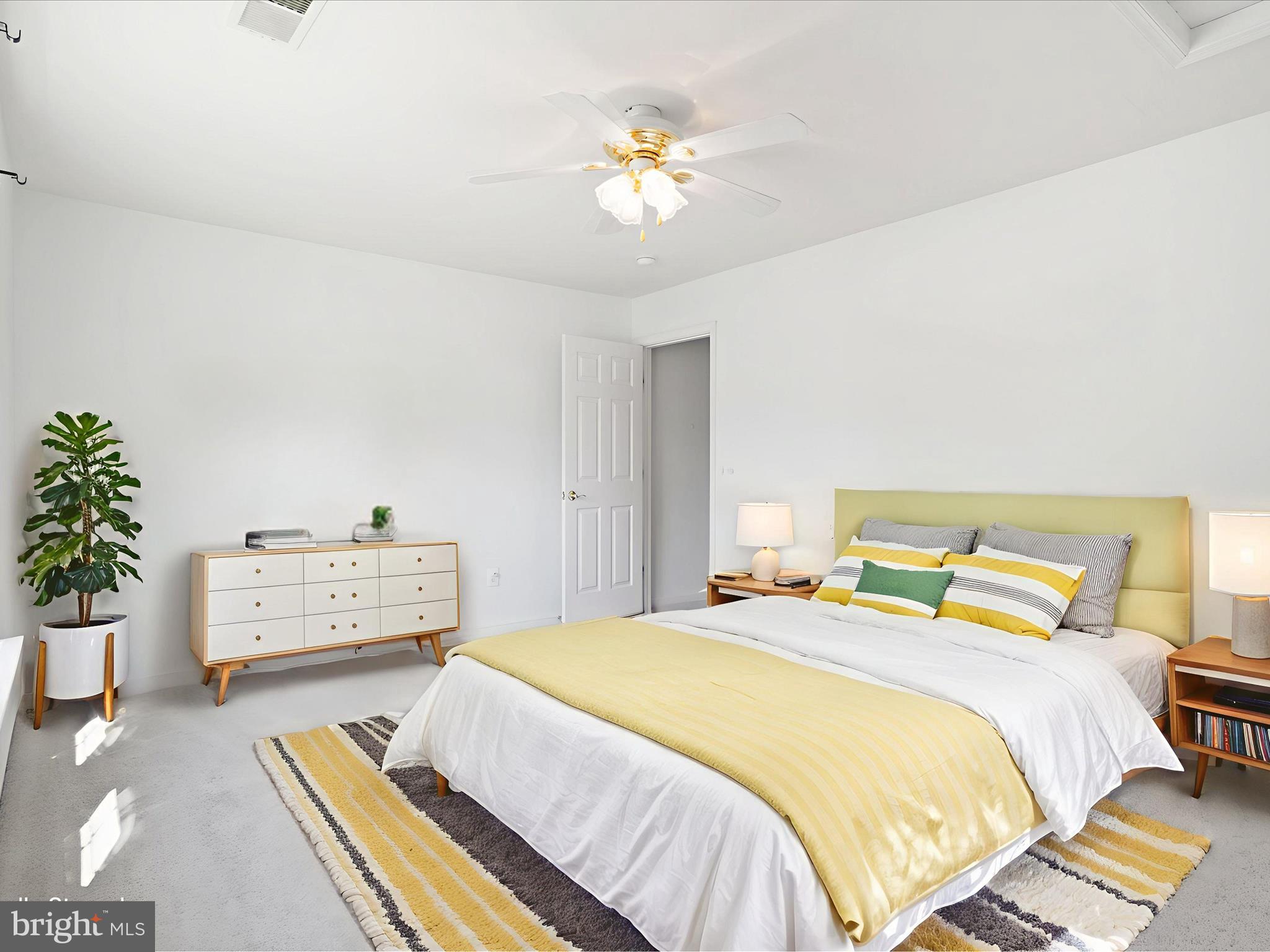 FOUR SEASONS AT HISTORIC VA - Residential