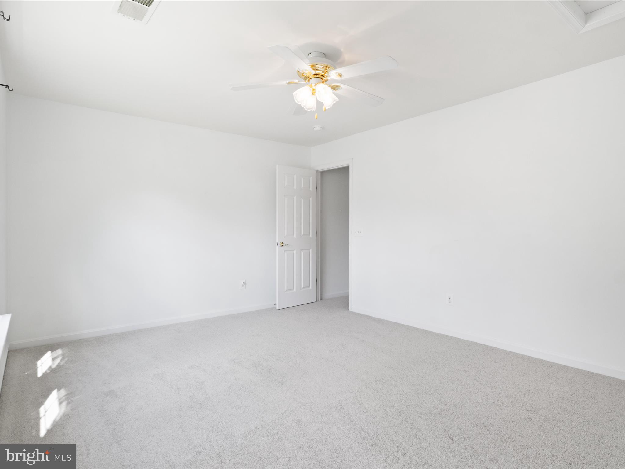 FOUR SEASONS AT HISTORIC VA - Residential