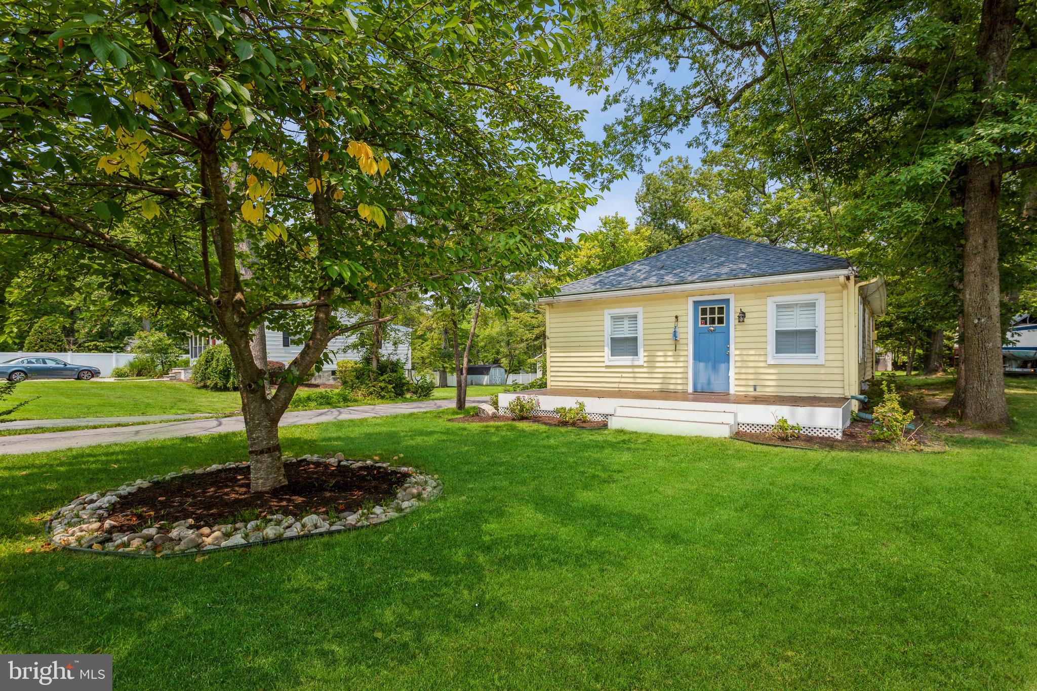 MAGOTHY BEACH - Residential