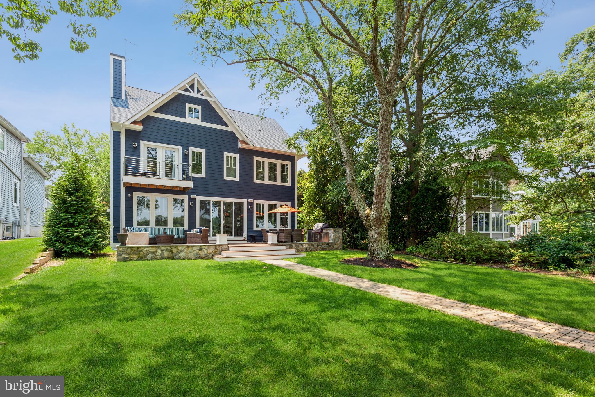 MAGOTHY BEACH - Residential