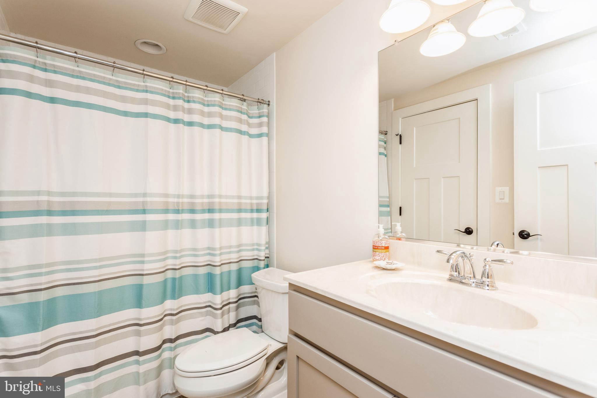 MAGOTHY BEACH - Residential